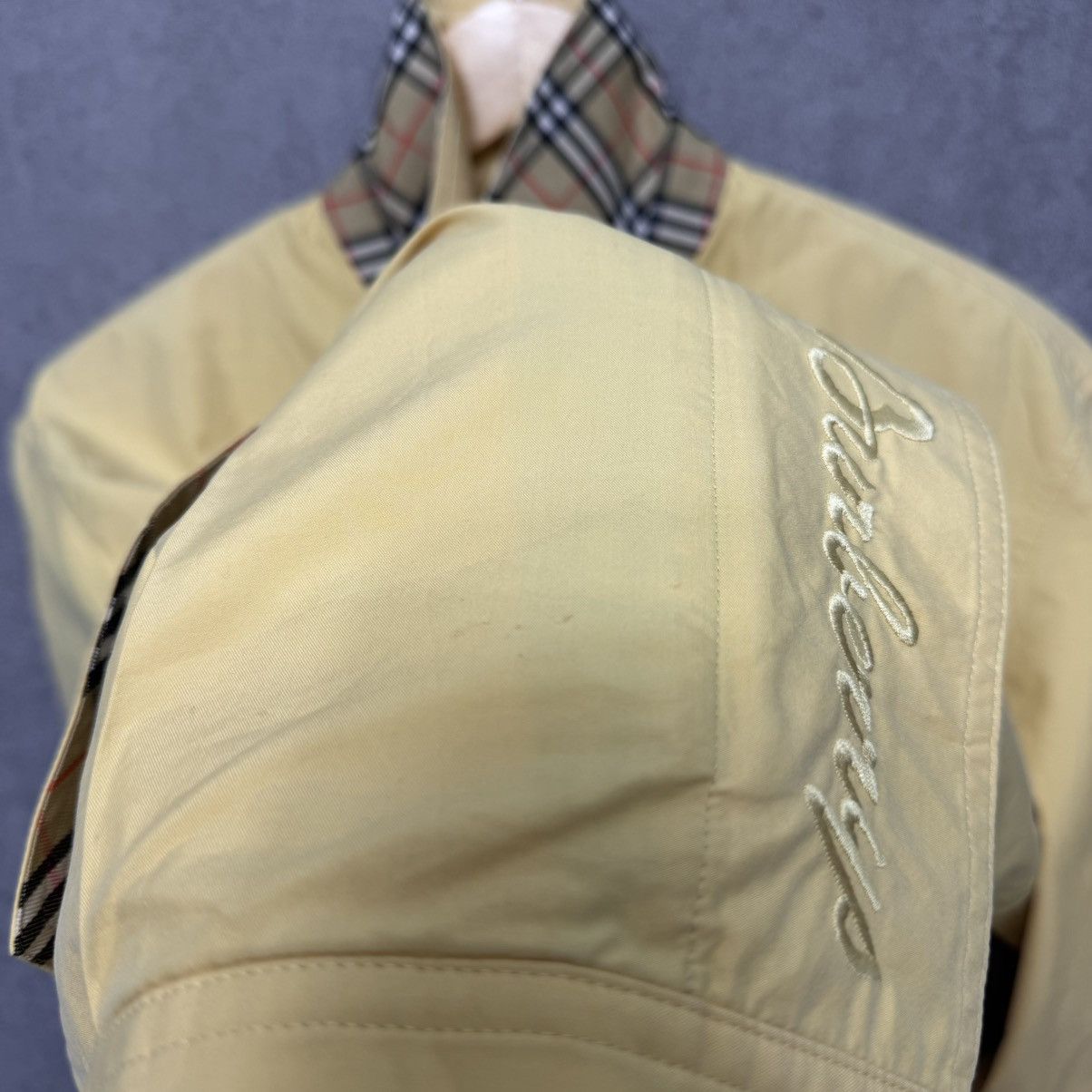 Burberry × Vintage Burberry Embroidered Logo Nova Check Harrington Style Jacket Size M / US 6-8 / IT 42-44 - 12 Thumbnail