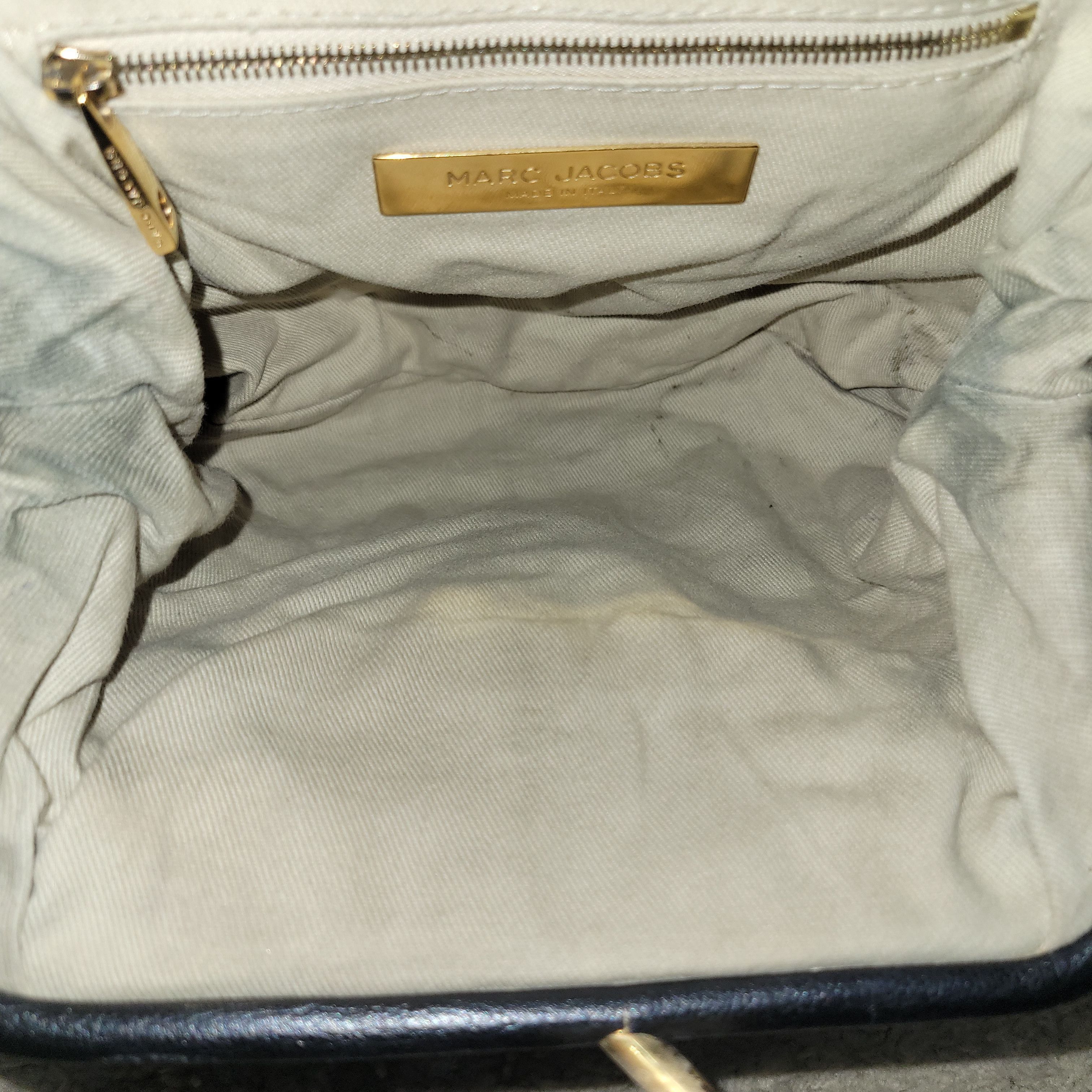 Marc Jacobs Marc Jacobs Quilted Leather Little Shoulder Bag Women’s Size ONE SIZE - 9 Thumbnail