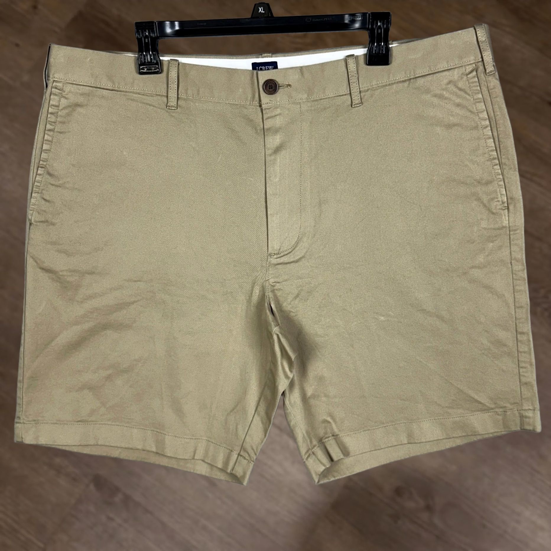 J.Crew J.Crew Chino Shorts Mens 40x9 Tan Khaki Flat Front Pockets Stretch Casual Shorts Size US 40 / EU 56 - 1 Thumbnail