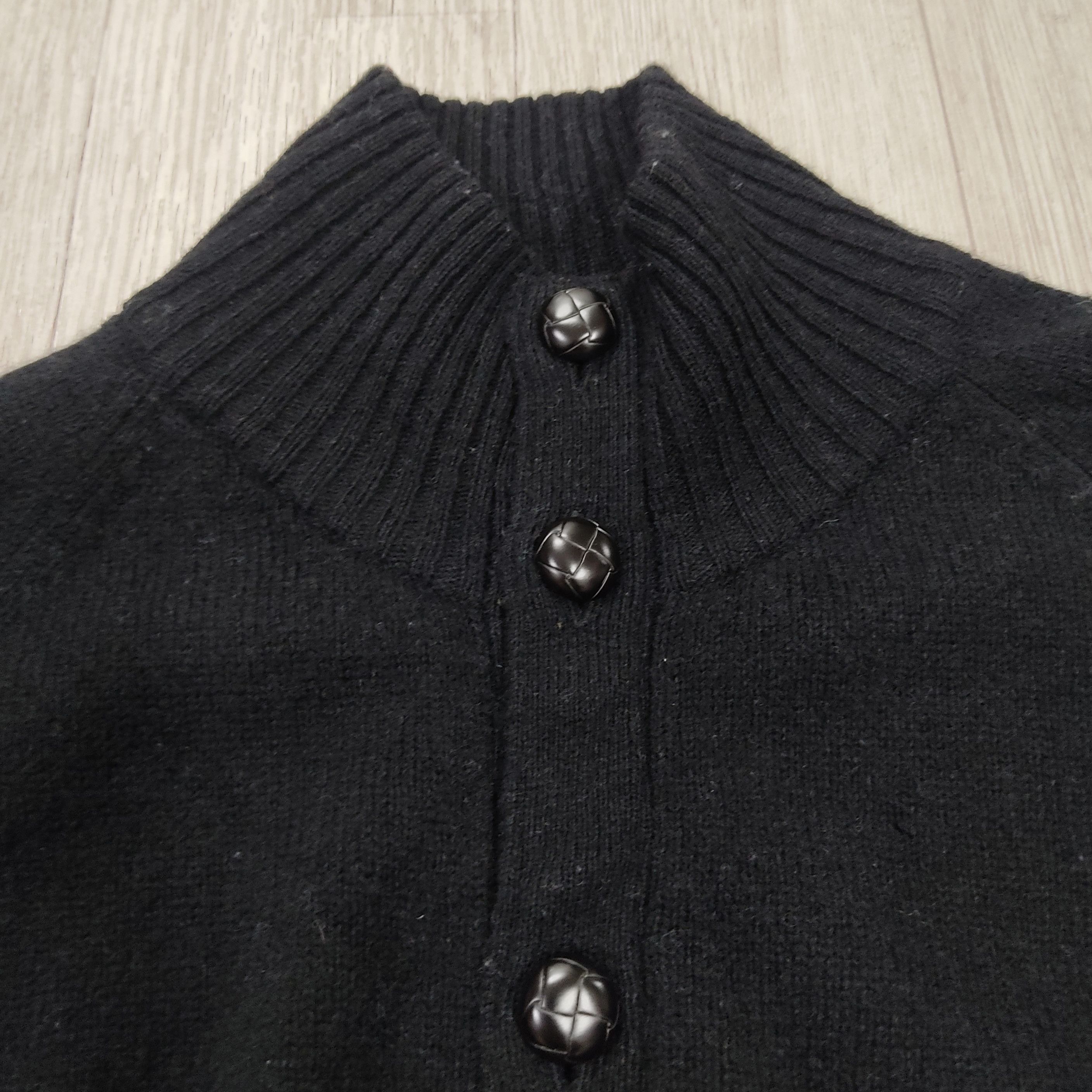Kiminori Morishita Uniqlo x Kiminori Morishita Black Wool Buttons Cardigan Size US S / EU 44-46 / 1 - 5 Thumbnail