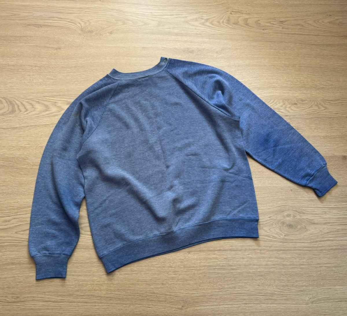 Levi's Vintage 80’s Levi’s Blue Sunfaded Distressed Blue Sweatshirt Size M / US 6-8 / IT 42-44 - 7 Thumbnail