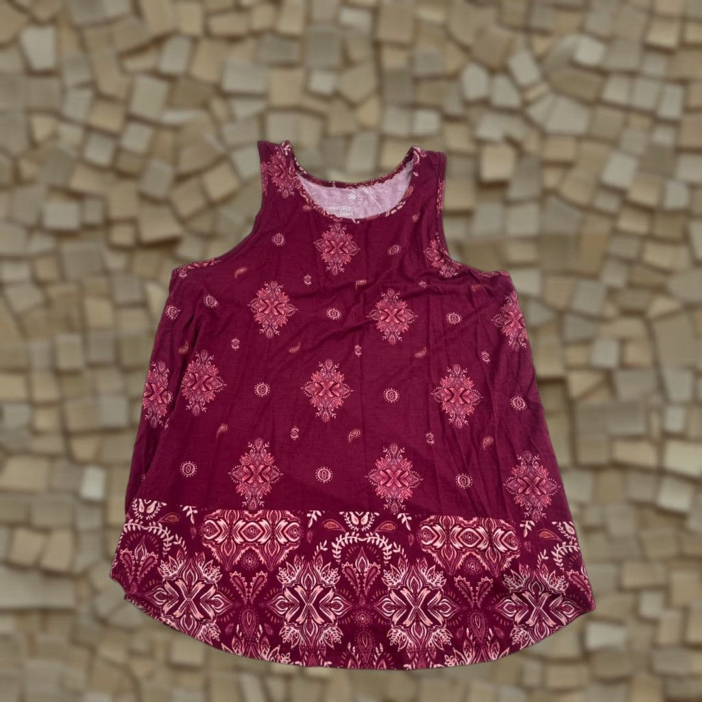 Vintage SO Tank Top Women’s Small Burgundy Paisley Sleeveless Round Neck NWT Shirt Casual Size S / US 4 / IT 40 - 1 Thumbnail