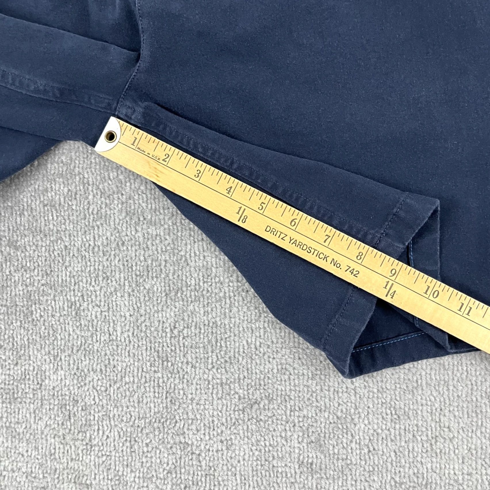 Vintage Mugsy Chino Shorts Men's 34 Faded Navy Blue Golf Casual Performance 9" Inseam Regular Fit Size US 34 / EU 50 - 4 Thumbnail