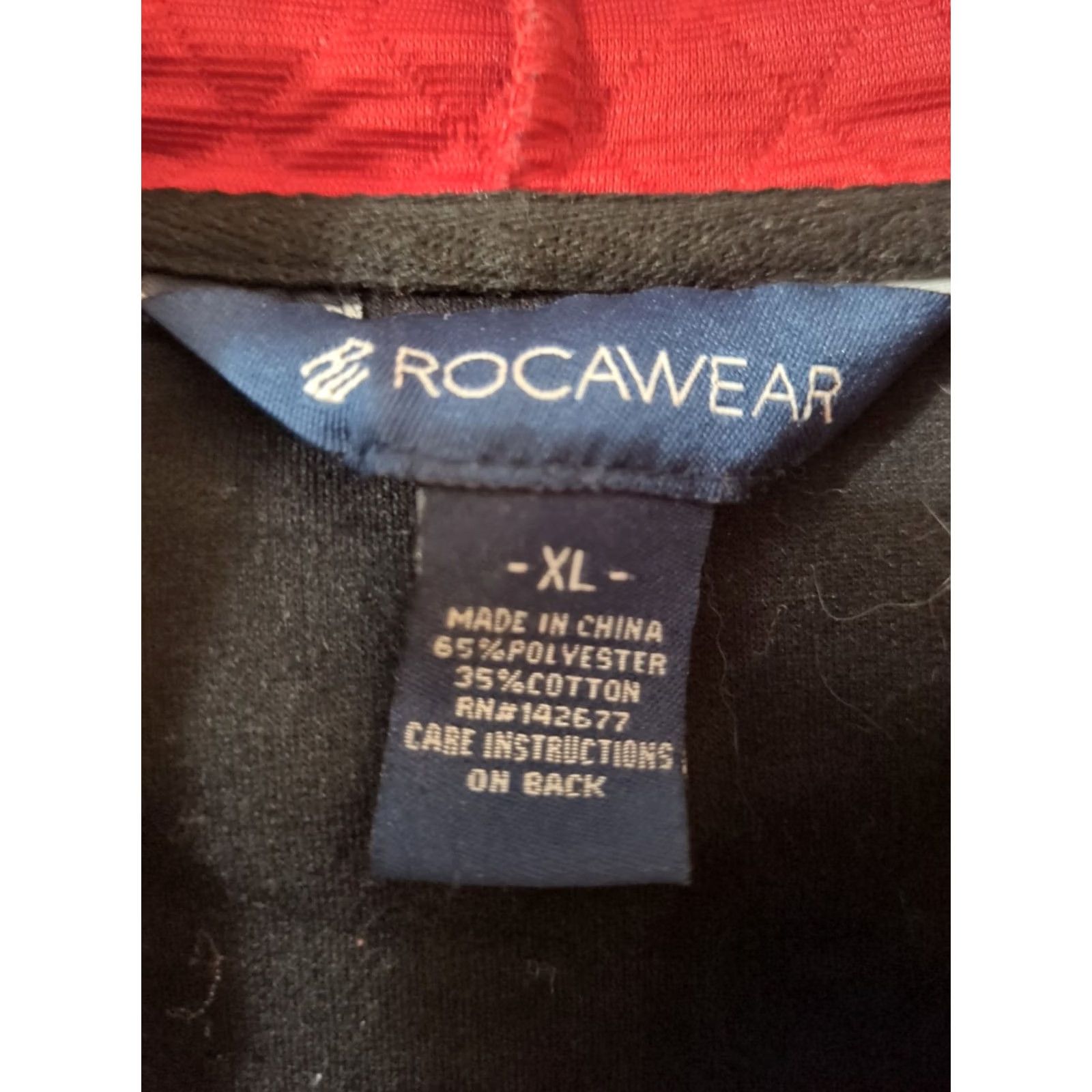 Rocawear VINTAGE Rocawear Sweater/Jacket Hooded Full Zip Mens XL Red Black Quilted 90s Size US XL / EU 56 / 4 - 3 Thumbnail