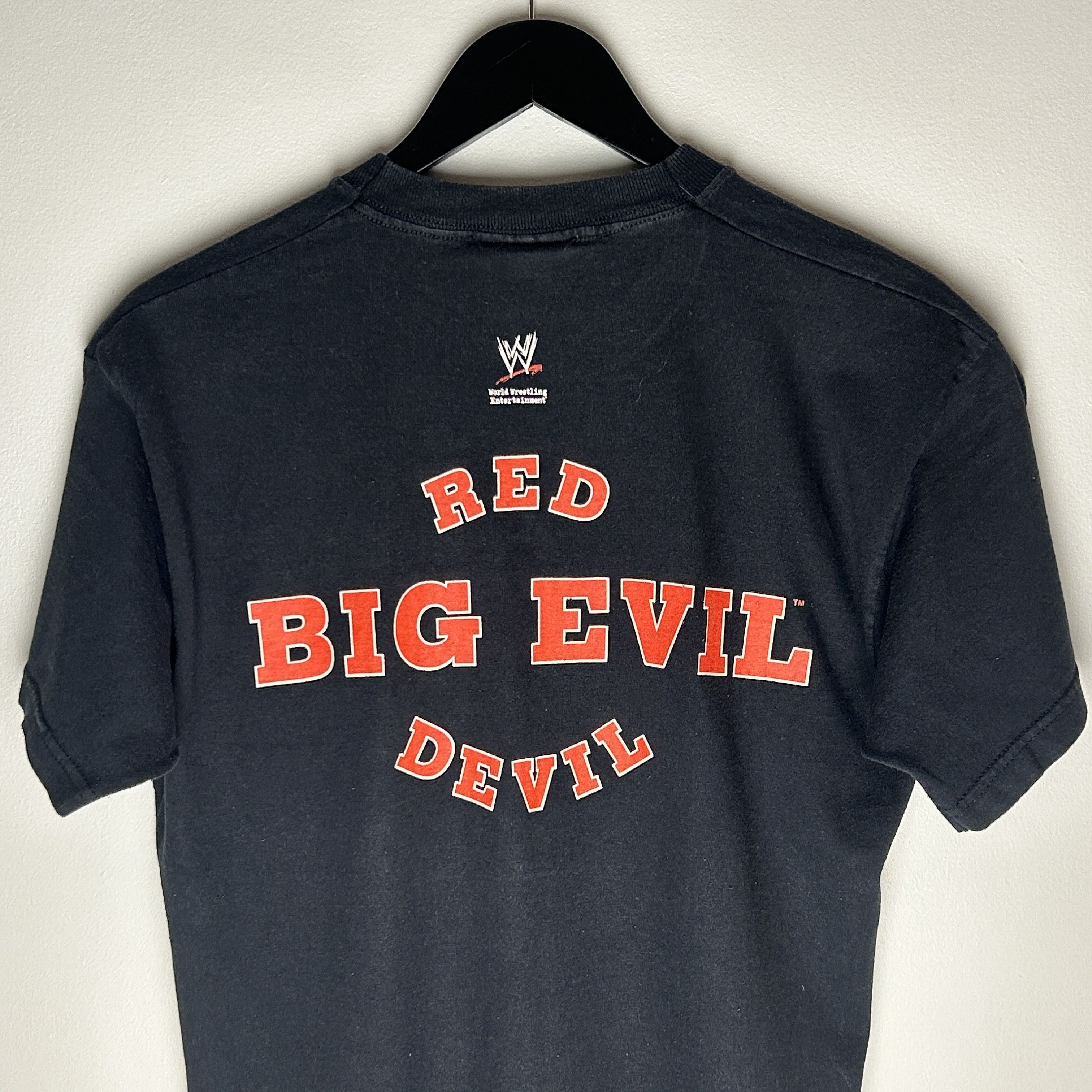 WWE Vintage The Undertaker Red Big Evil Devil WWE T-shirt Size US M / EU 48-50 / 2 - 4 Thumbnail