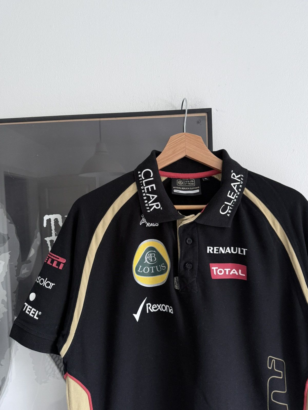 Formula 1 Vintage Lotus F1 team polo shirt Renault Size US XL / EU 56 / 4 - 3 Thumbnail
