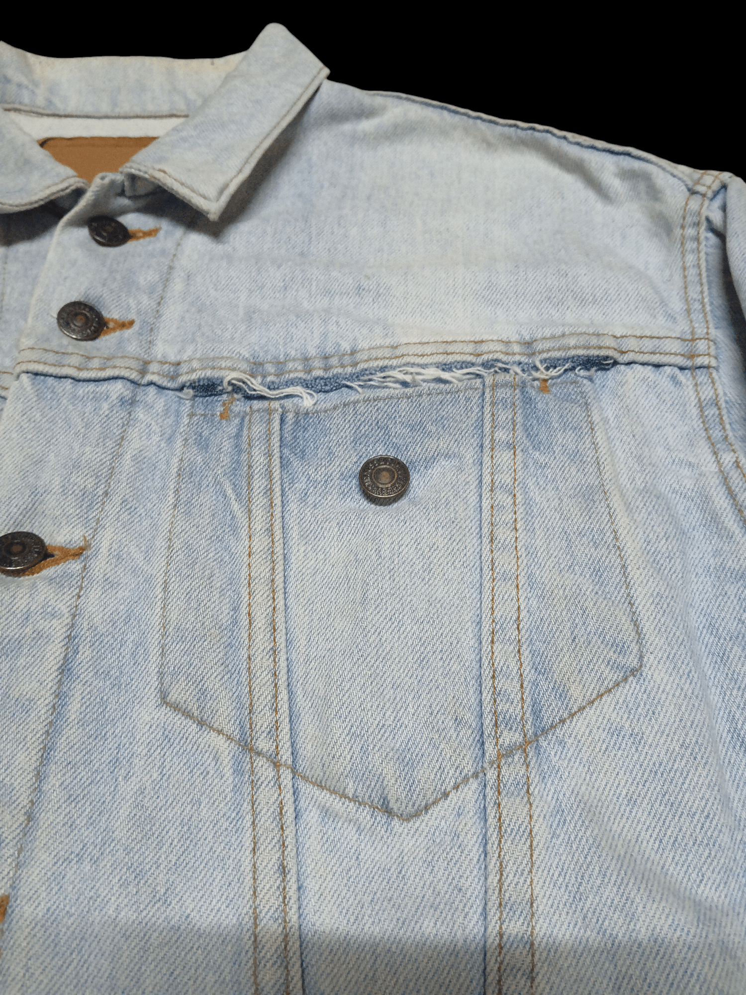 Levi's × Levi's Vintage Clothing vintage distressed denim levis trucker jackets Size US M / EU 48-50 / 2 - 5 Thumbnail