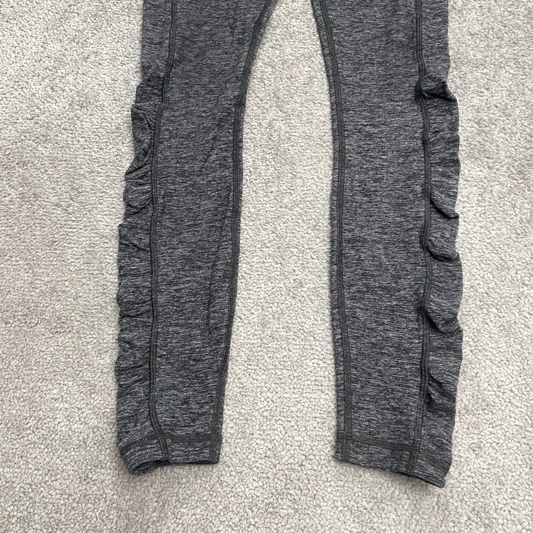 Lululemon VINTAGE Lululemon Ruched Compression Leggings Womens 8 Dark Gray Active Yoga Gym 28x29 Size 30" / US 8 / IT 44 - 3 Thumbnail
