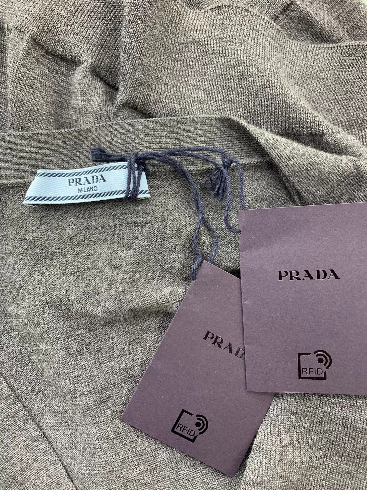 Prada Prada Gray Wool Knit Cardigan 38 NWT Size XS / US 0-2 / IT 36-38 - 5 Thumbnail