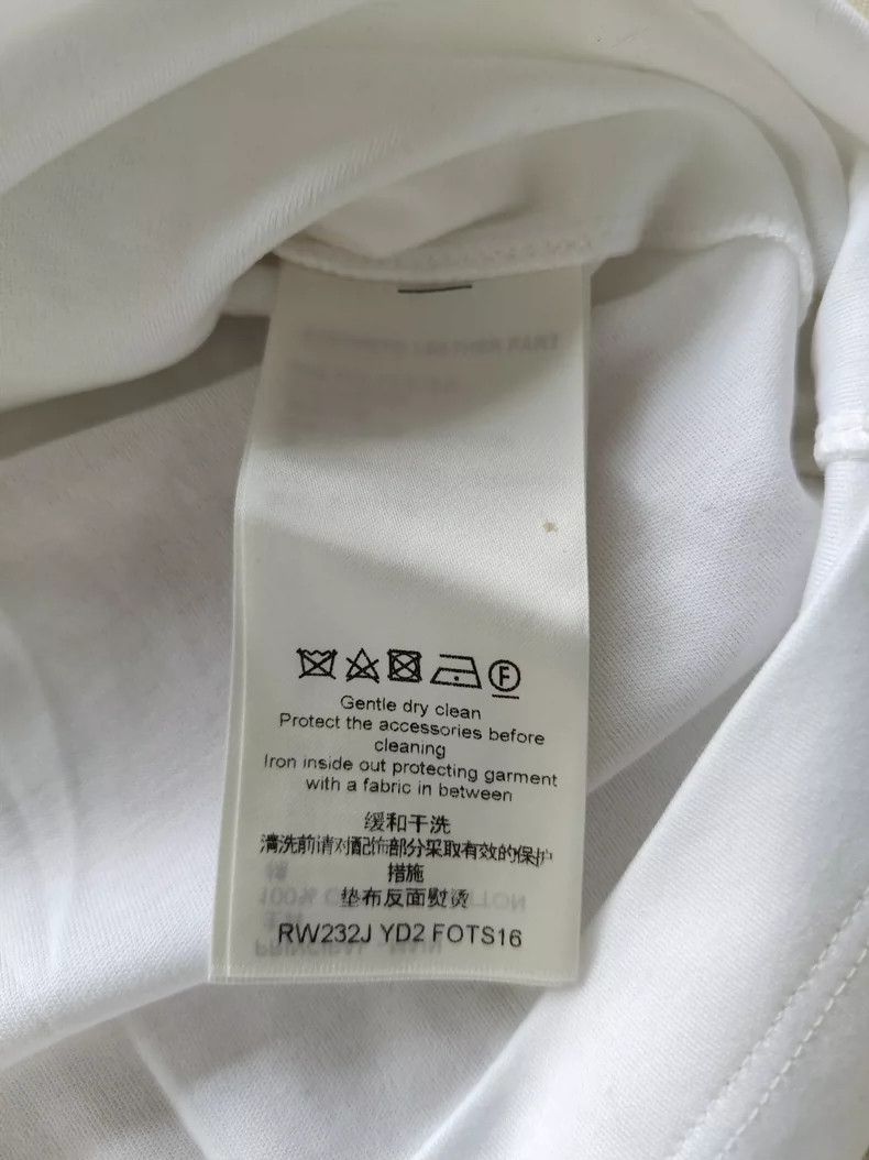 Louis Vuitton Louis Vuitton Yayoi Kusama Short Sleeves Size US XS / EU 42 / 0 - 5 Thumbnail
