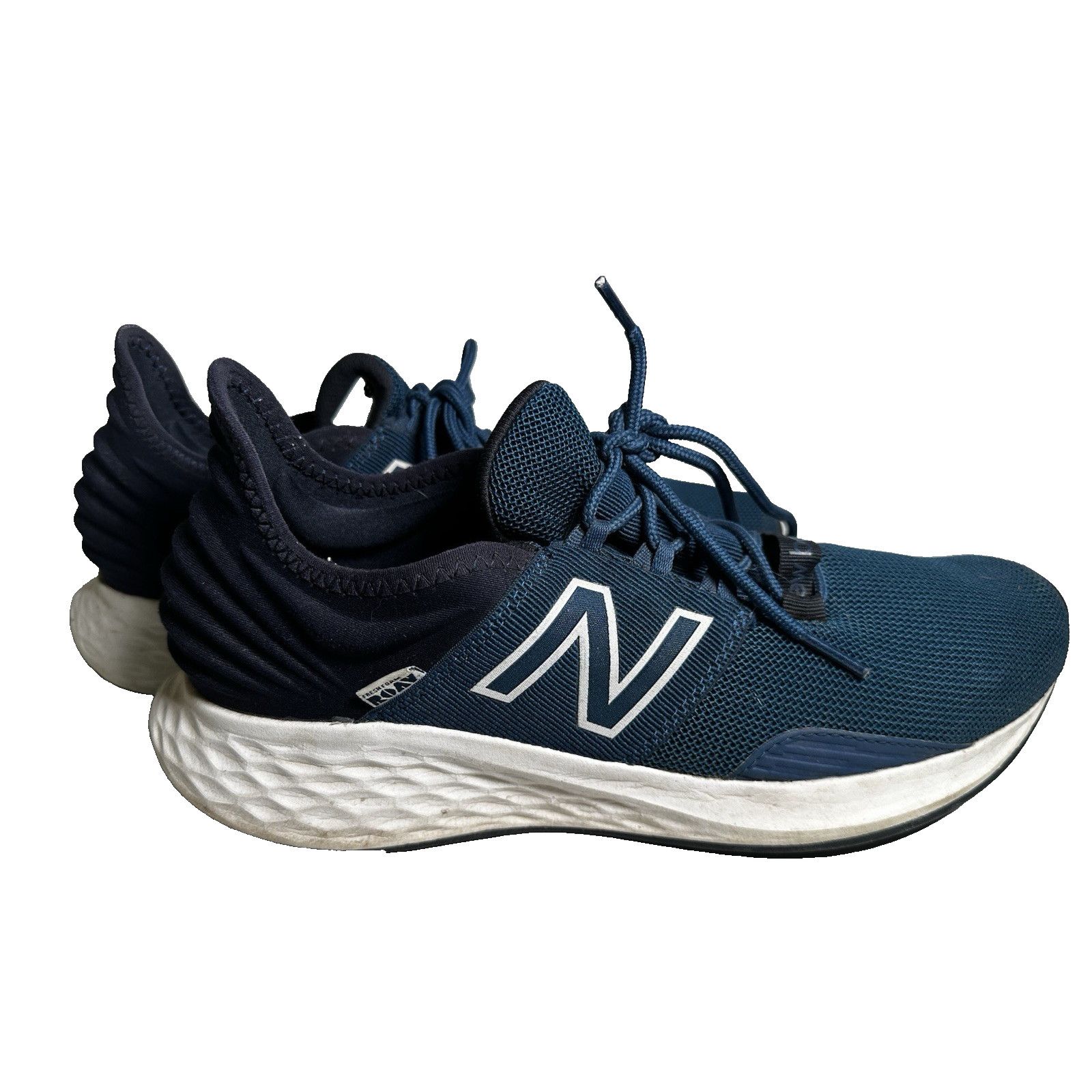 New Balance New Balance Roav MROAVCR Sz 9.5 Blue Running Shoe Sneaker Size US 9.5 / IT 39.5 - 1 Thumbnail