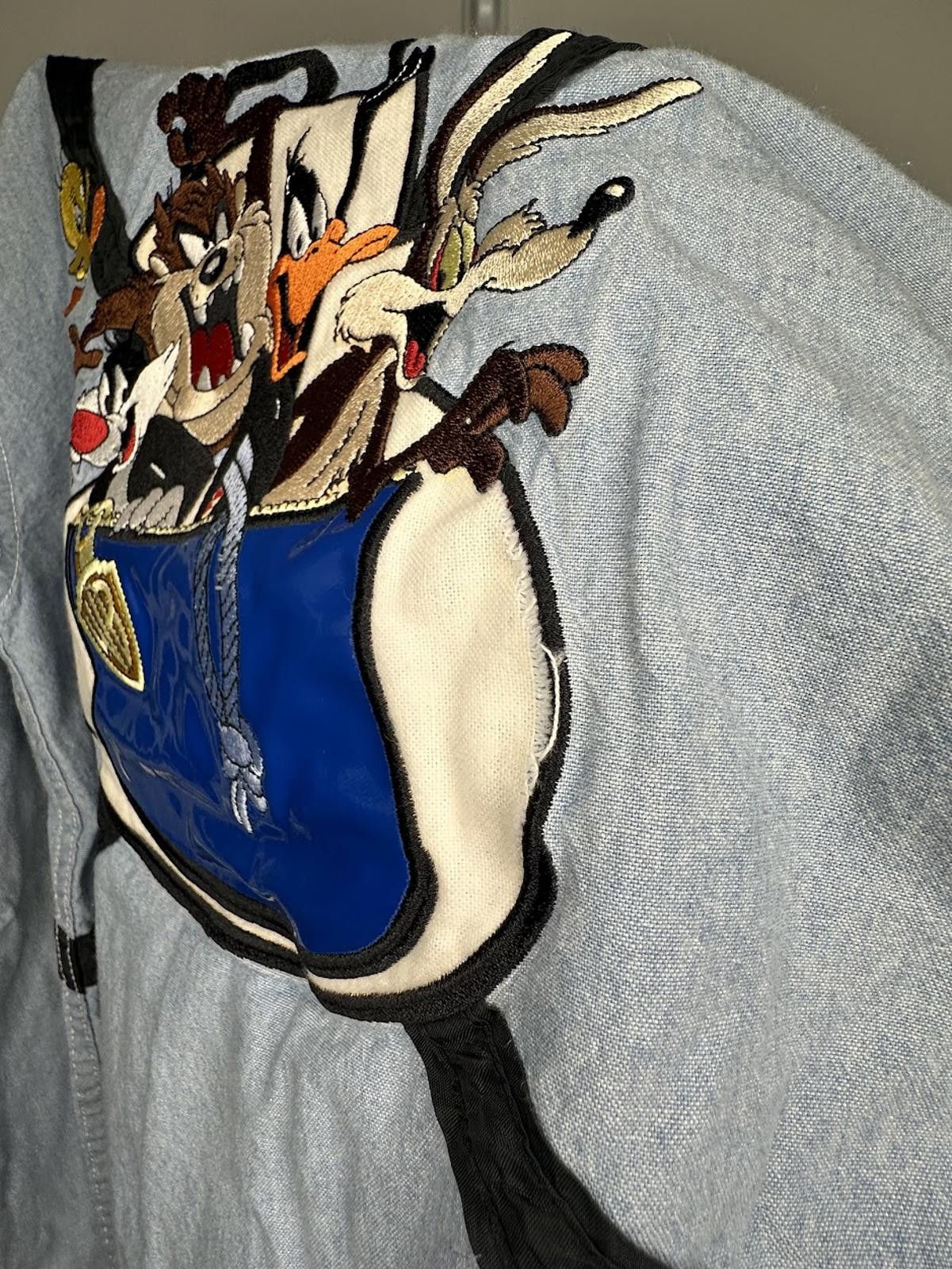 Warner Bros Warner Bros. Kids Denim Button Down - Sz. L Size US L / EU 52-54 / 3 - 3 Thumbnail
