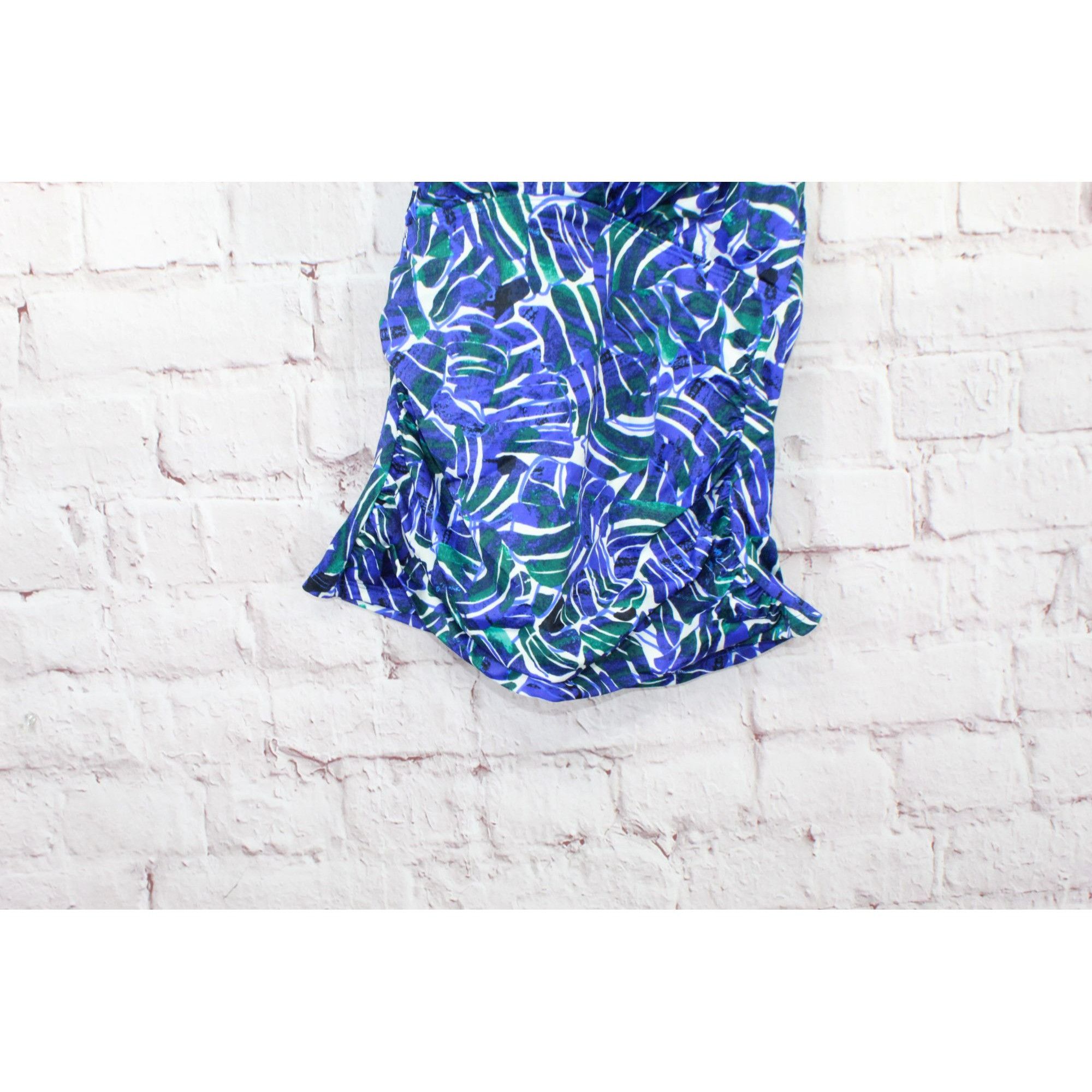 L.L. Bean LL Bean Mix and Match Swim Collection Halter Tankini Top Size S / US 4 / IT 40 - 3 Thumbnail