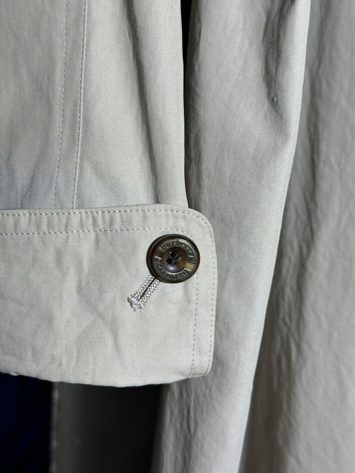 Burberry Burberry Double Breasted Trench Coat Size US XL / EU 56 / 4 - 2 Thumbnail