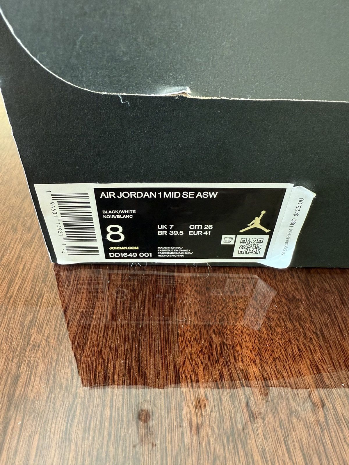 Nike Jordan 1 Carbon Fiber Size US 8 / EU 41 - 5 Thumbnail