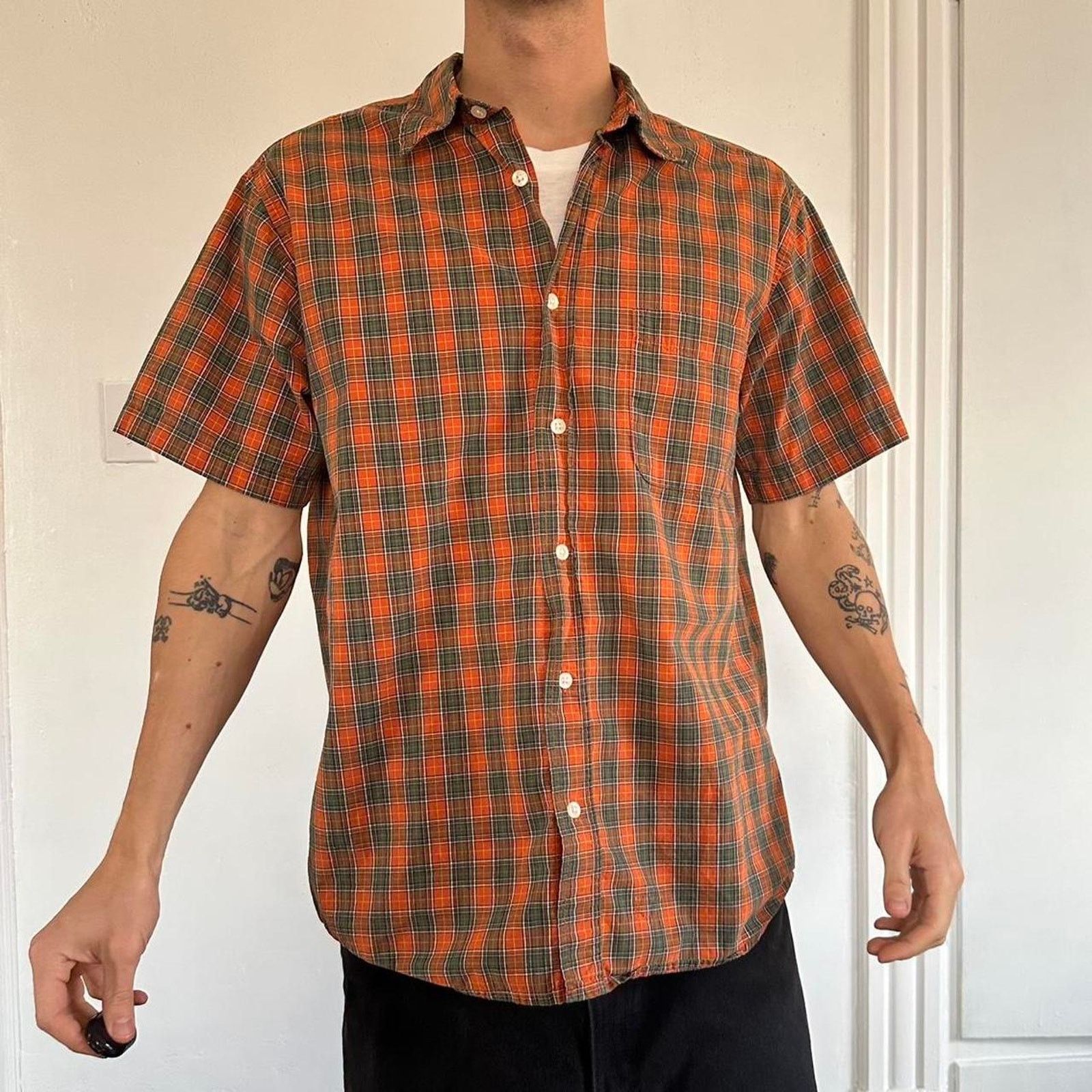 Old Navy Y2K Old Navy Orange Green Plaid Short Sleeve Button Up Polo Size US L / EU 52-54 / 3 - 1 Thumbnail