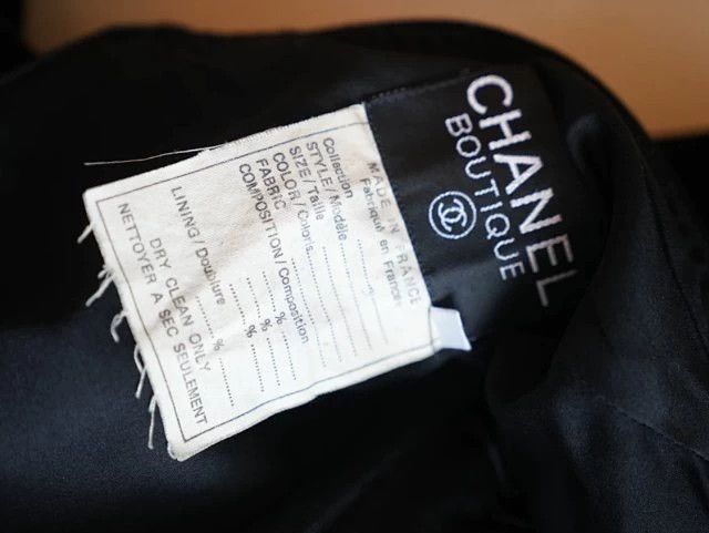Chanel Chanel Vtg Black Velvet Dress w/ Deep V Open Back, Back Ties Size S / US 4 / IT 40 - 8 Thumbnail