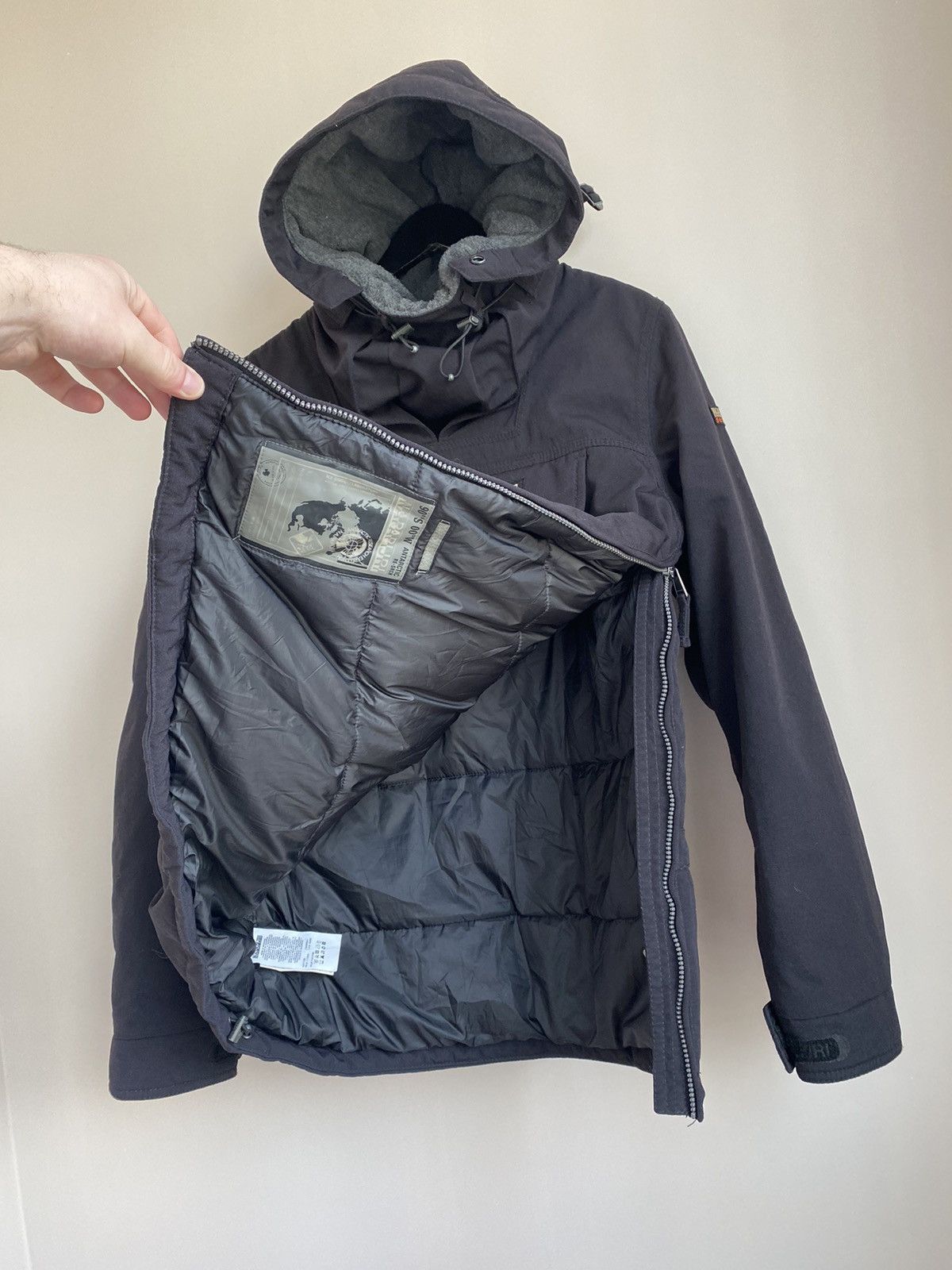 Napapijri Napapijri Ski Skidoo waterproof insulated jacket in black Size US M / EU 48-50 / 2 - 13 Thumbnail