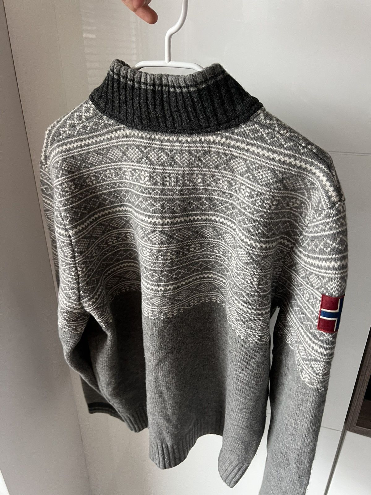 Napapijri Vintage Napapijri Laine Wool 100% Patch Logo Zip Sweater Size US XL / EU 56 / 4 - 3 Thumbnail