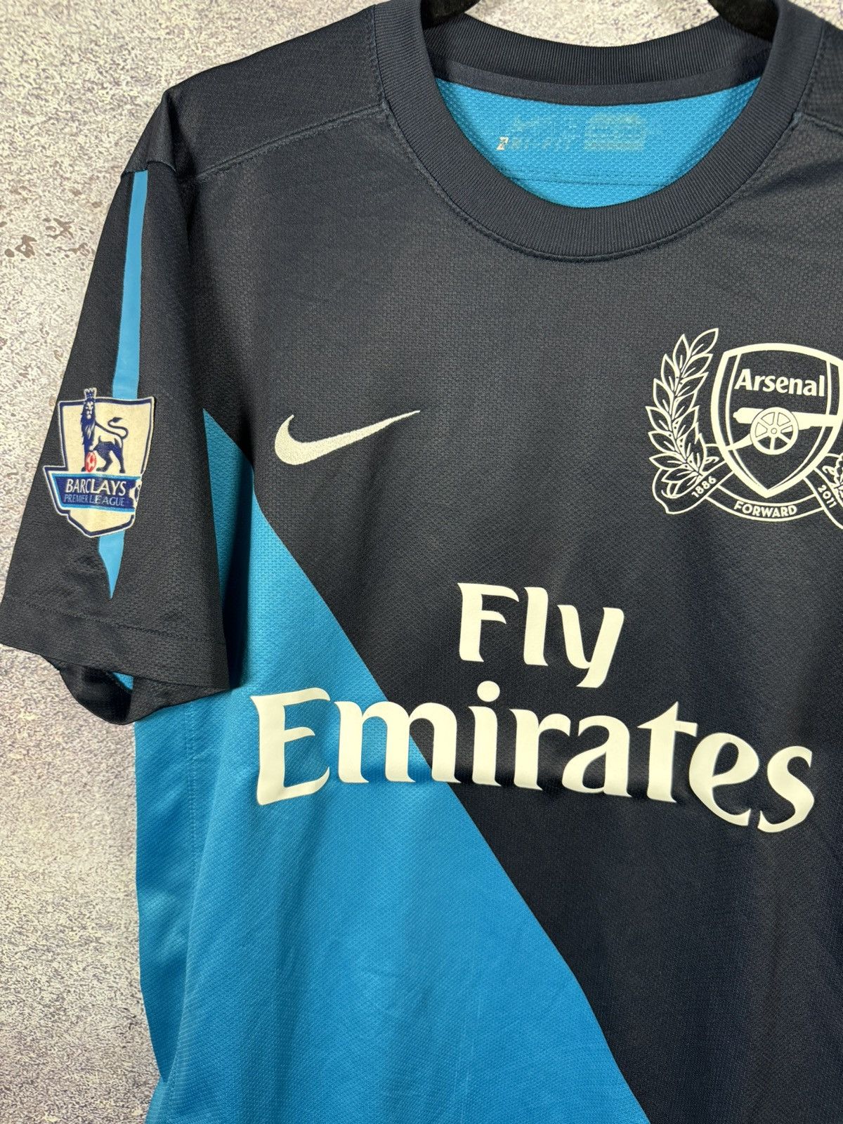 Nike × Vintage Vintage Arsenal 2011/12 Away Nike Jersey Blokcore Medium Size US M / EU 48-50 / 2 - 4 Thumbnail