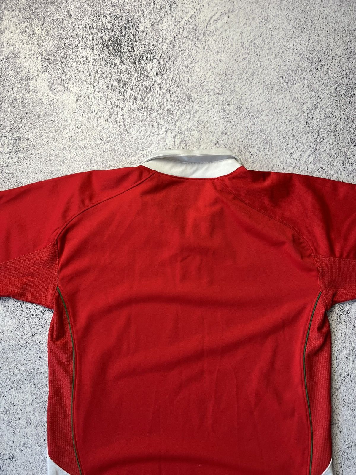 Under Armour Wales Rugby Shirt Under Armour Home Top 2008/09 Jersey Men's Size US L / EU 52-54 / 3 - 21 Thumbnail