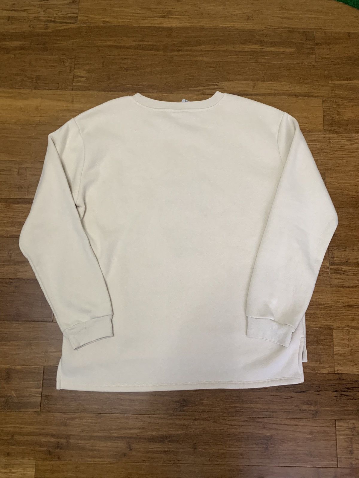 Disney Disney Winnie The Pooh Crewneck Size US XL / EU 56 / 4 - 5 Thumbnail