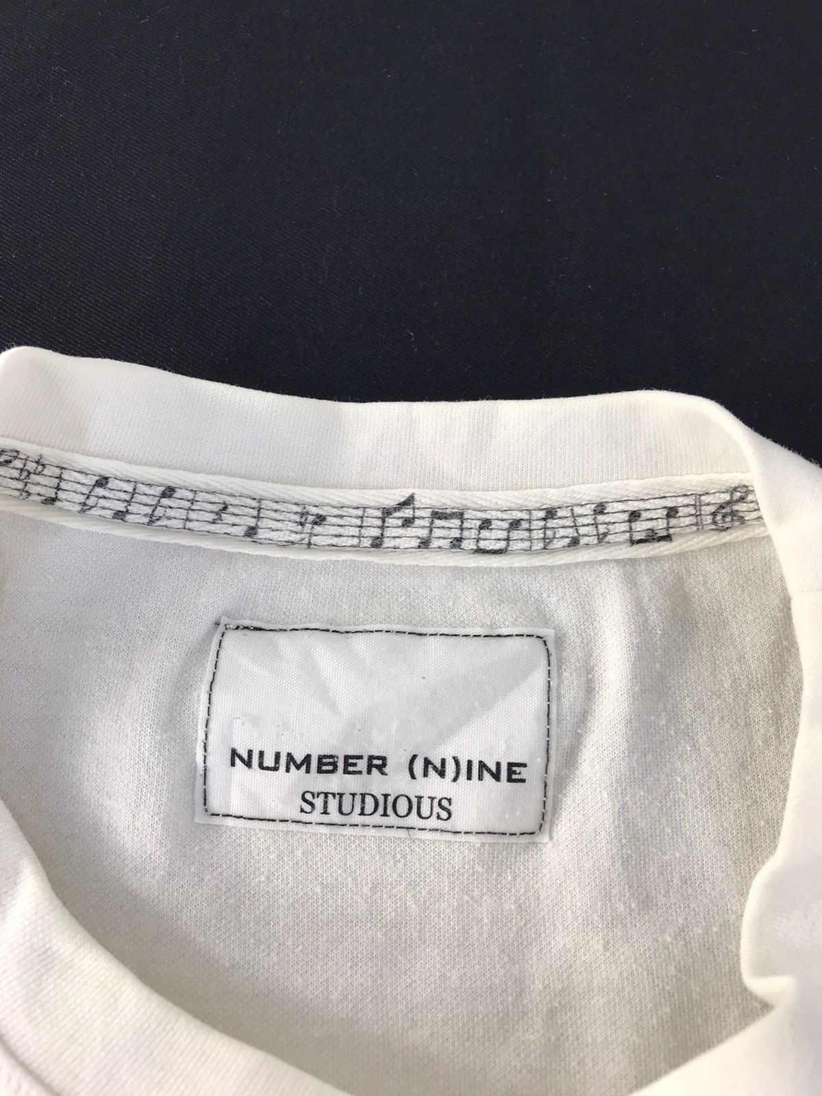 Number (N)ine Number (N)ine Studios Japanese Brand Plain Single Pocket Tee Size US M / EU 48-50 / 2 - 5 Thumbnail