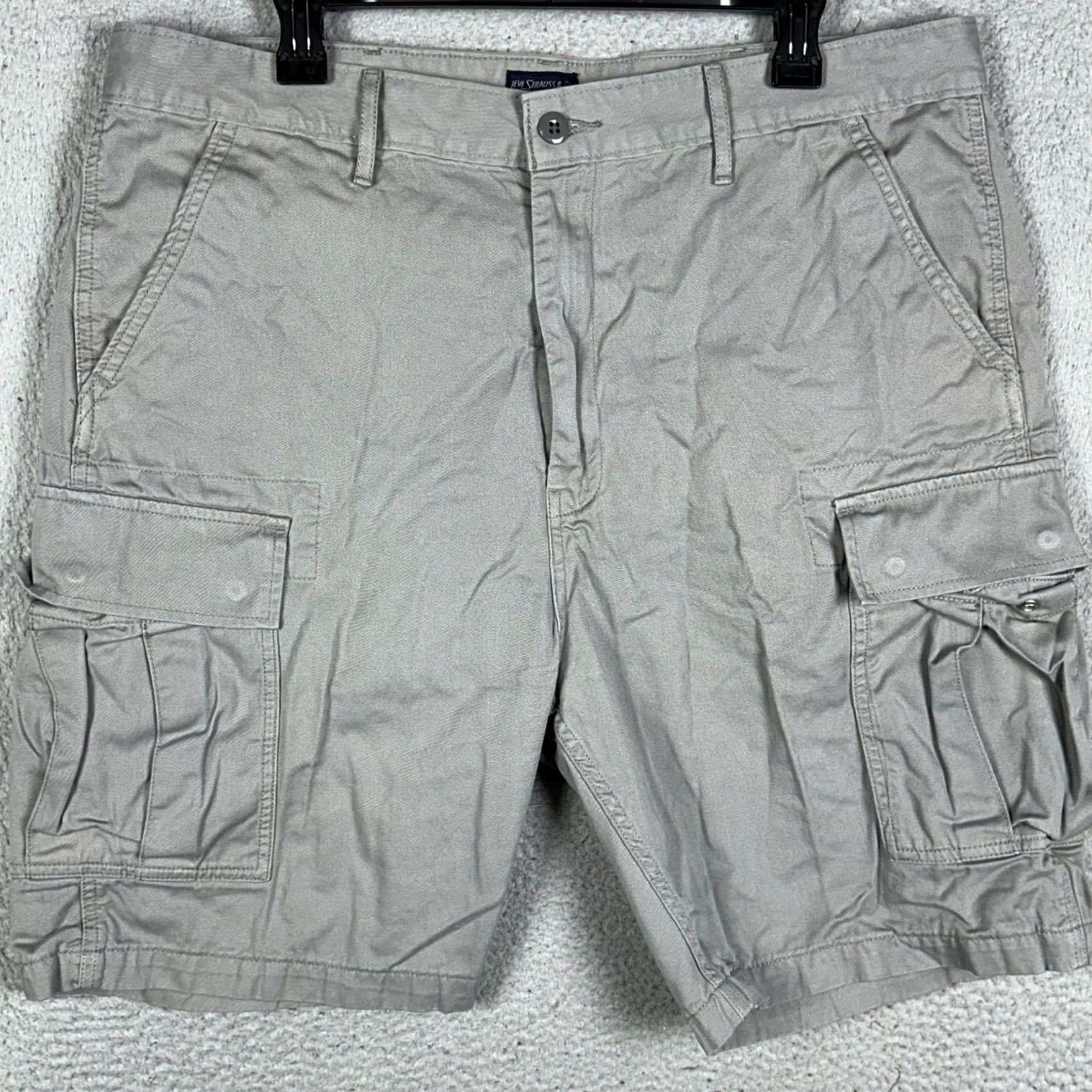 Levi's Levi's Mens 38 Grey Cargo Utility Flat Front White Tab Casual Outdoor Shorts Size US 38 / EU 54 - 2 Thumbnail