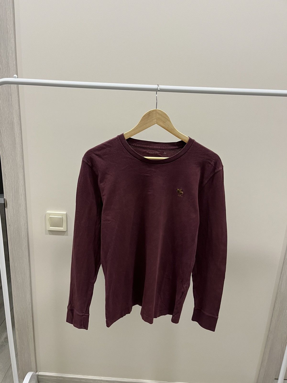 Abercrombie & Fitch Abercrombie and Fitch Sweatshirt, Embroidered Script Logo Size US S / EU 44-46 / 1 - 2 Thumbnail