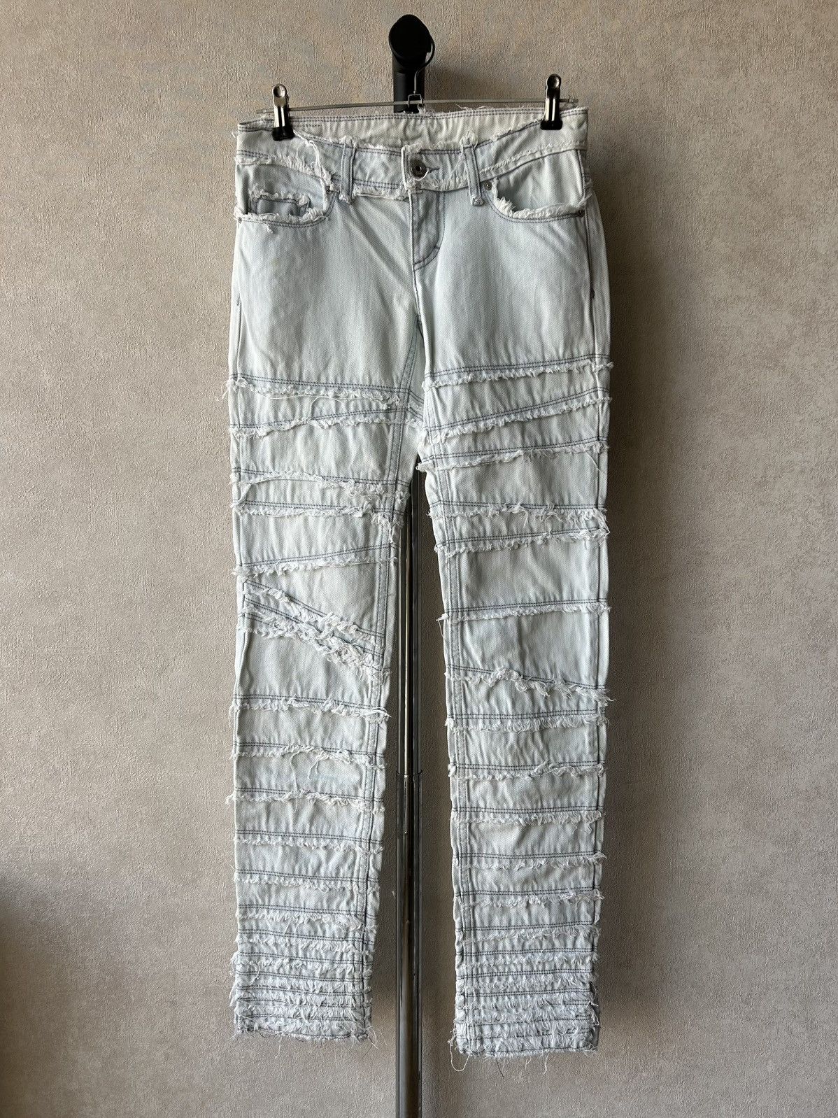 Dolce & Gabbana Dolce & Gabbana Staked and Ripped Slim Fit Jeans Y2K Size 28" / US 6 / IT 42 - 1 Thumbnail