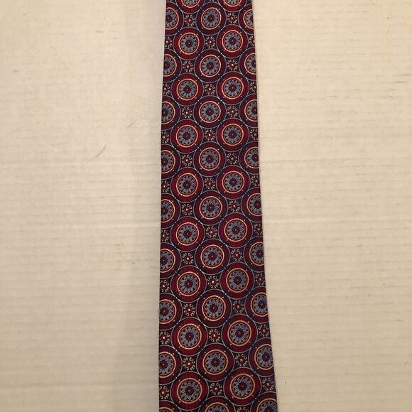 Jos. A. Bank jos.a.bank men's new dark red 100%silk tie 3 1/4" X 61" Size ONE SIZE - 2 Thumbnail