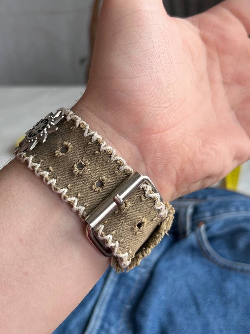 Japanese Brand × Vintage Vintage Japanese style futuristic Watch Aztec Stars ⭐️ Amulet Size ONE SIZE - 8 Thumbnail