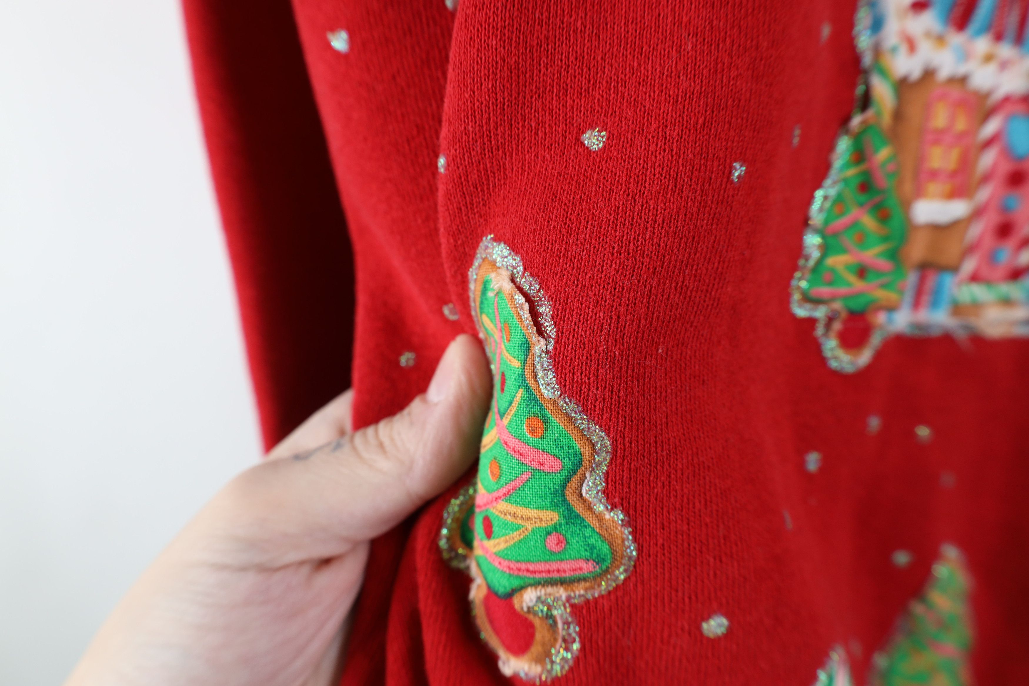 Vintage Vintage 90s Streetwear Gingerbread House Sweatshirt USA Size L / US 10 / IT 46 - 7 Thumbnail