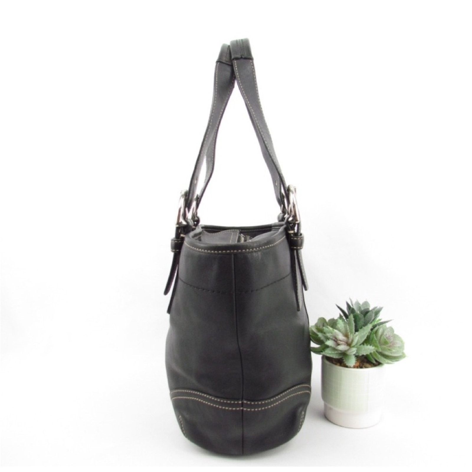 Coach COACH Vintage Black Leather Tote Bag Size ONE SIZE - 4 Thumbnail