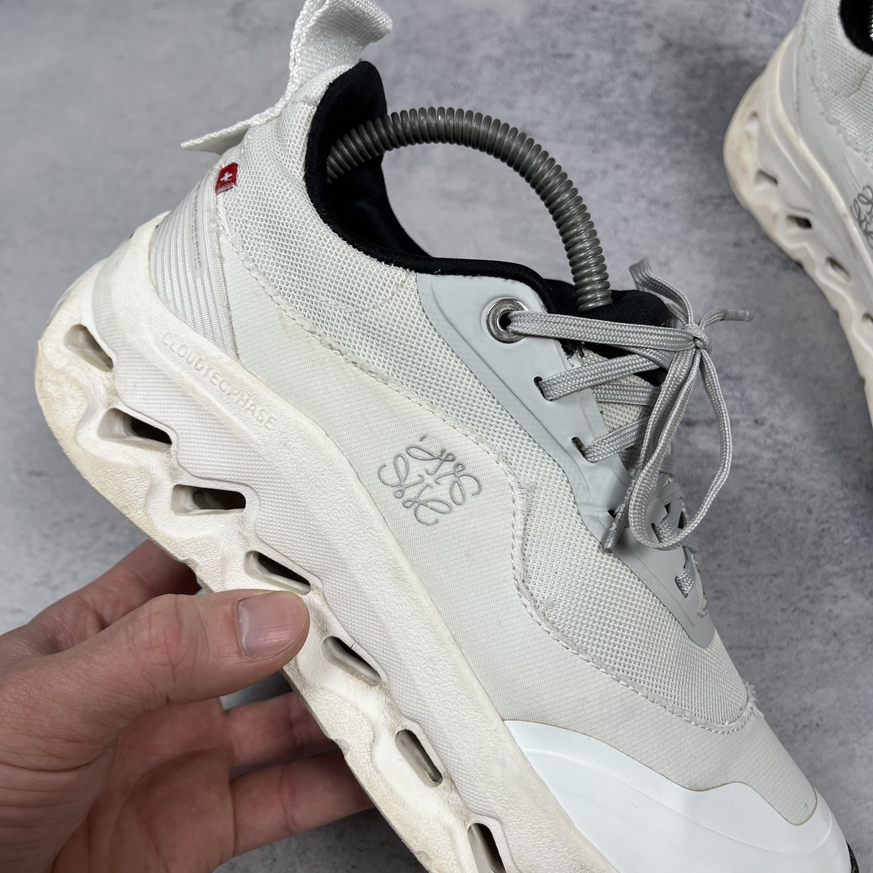 On On Running X Loewe Cloudtlit 2.0 Low Top Sneakers Size US 7 / IT 37 - 19 Thumbnail