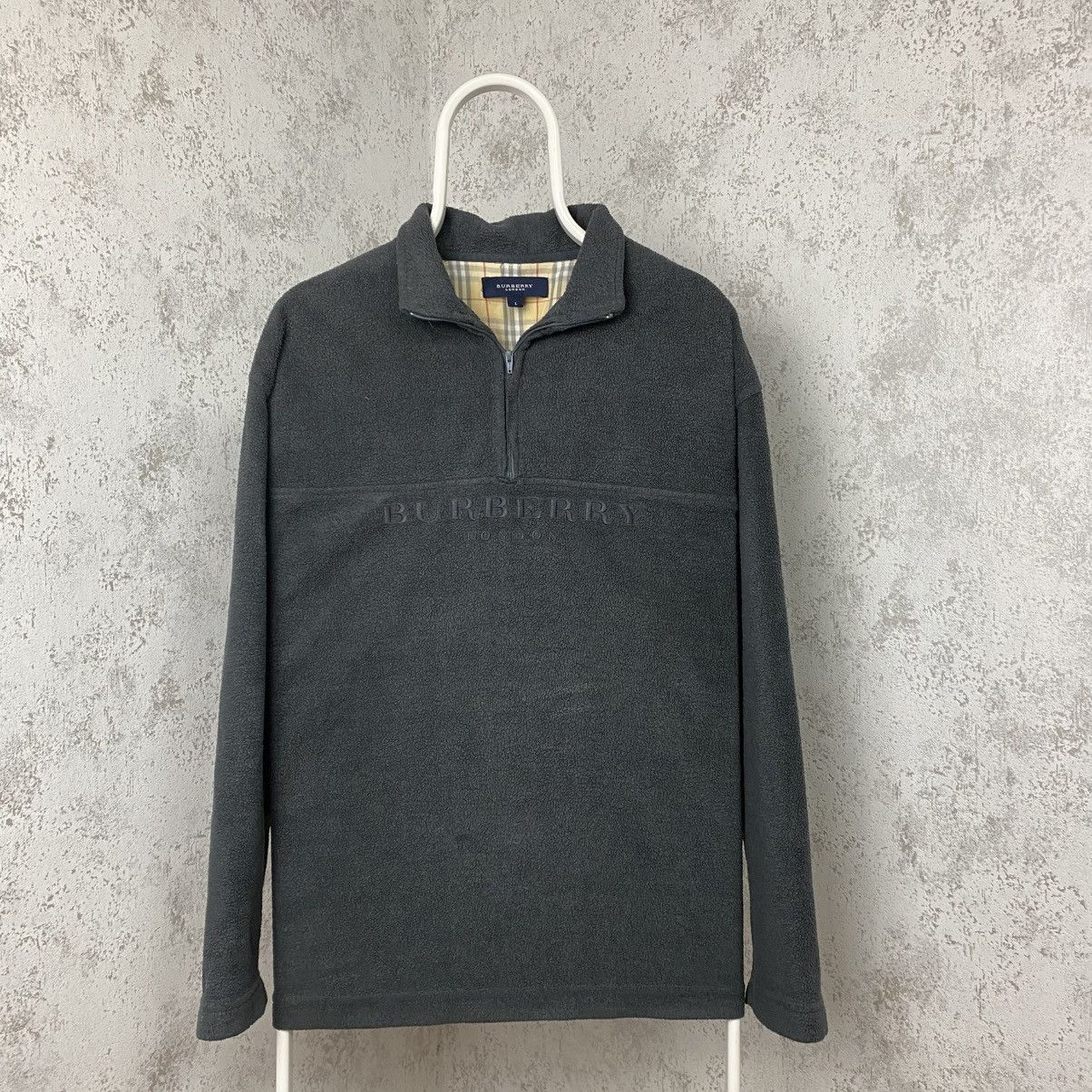 Burberry 90s BURBERRY LONDON HALF ZIPPER FLEECE SPELL OUT Size US L / EU 52-54 / 3 - 2 Thumbnail