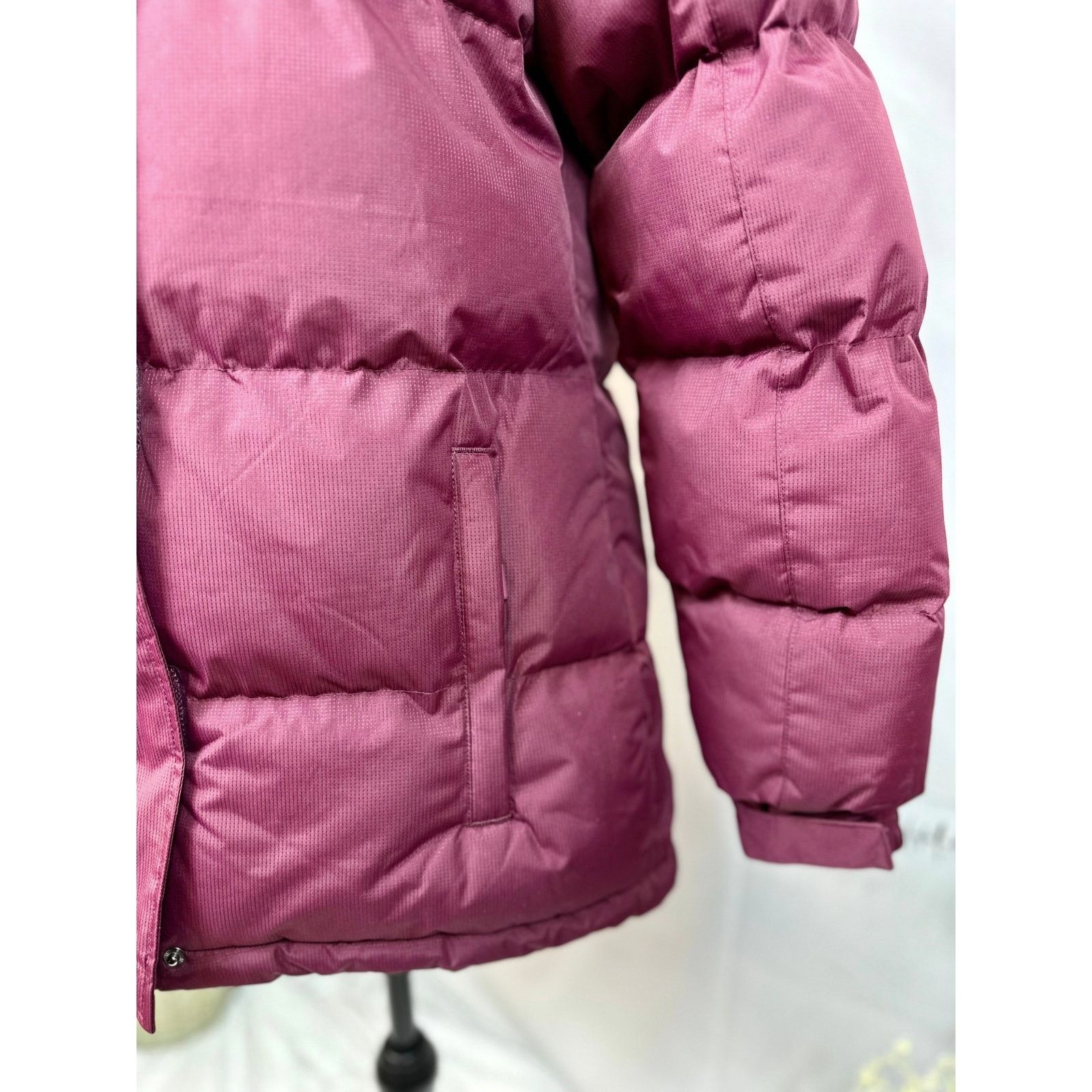 Other Mountain Warehouse Women's Padded Jacket Burgundy size 6 Size M / US 6-8 / IT 42-44 - 6 Thumbnail