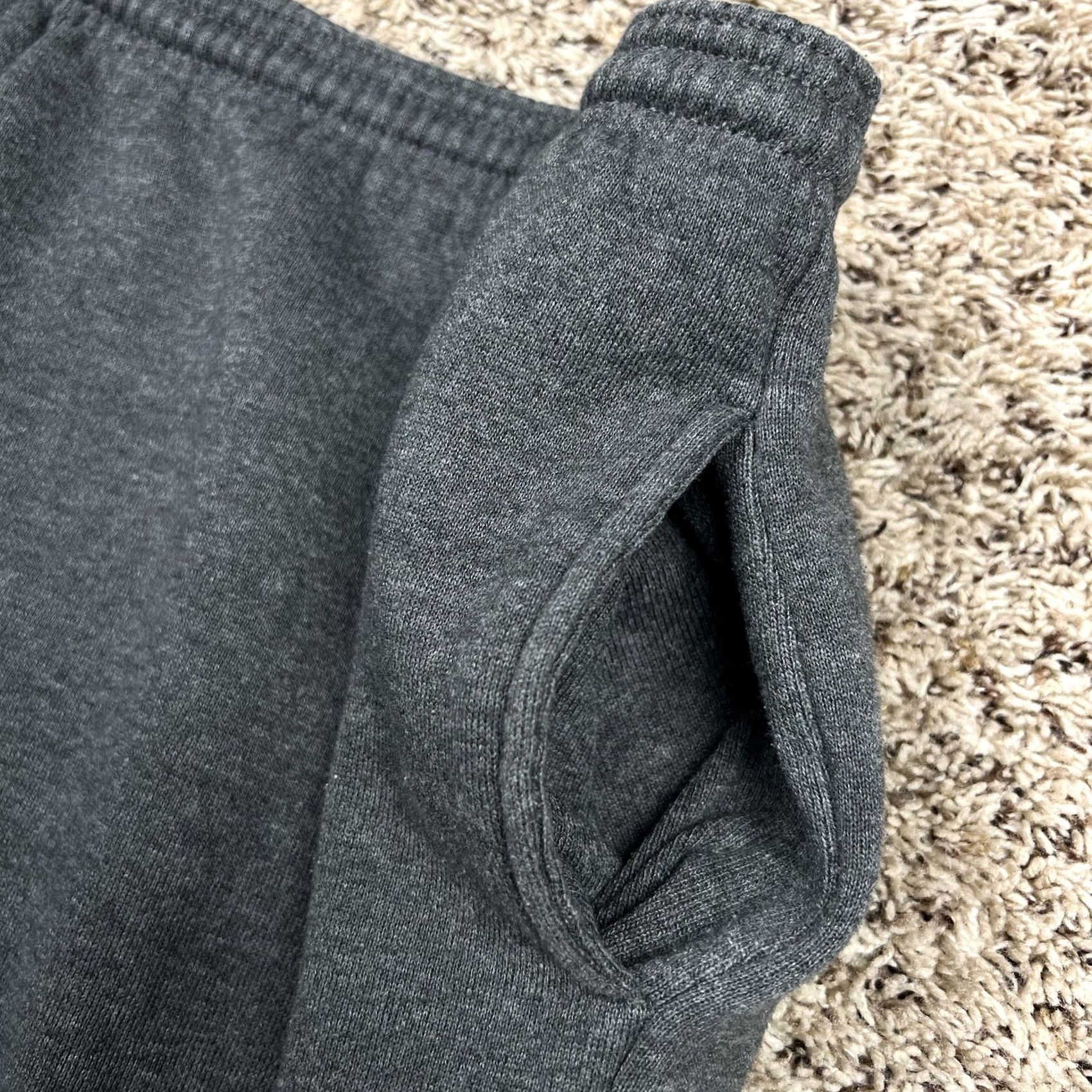 JCPenney VINTAGE JC Penny Olympic Embroidered Athletic Sweat Gym Shorts 4XL Gray Unisex Adults 90s 4XL Shorts Mens Womens Size US 39 - 4 Thumbnail
