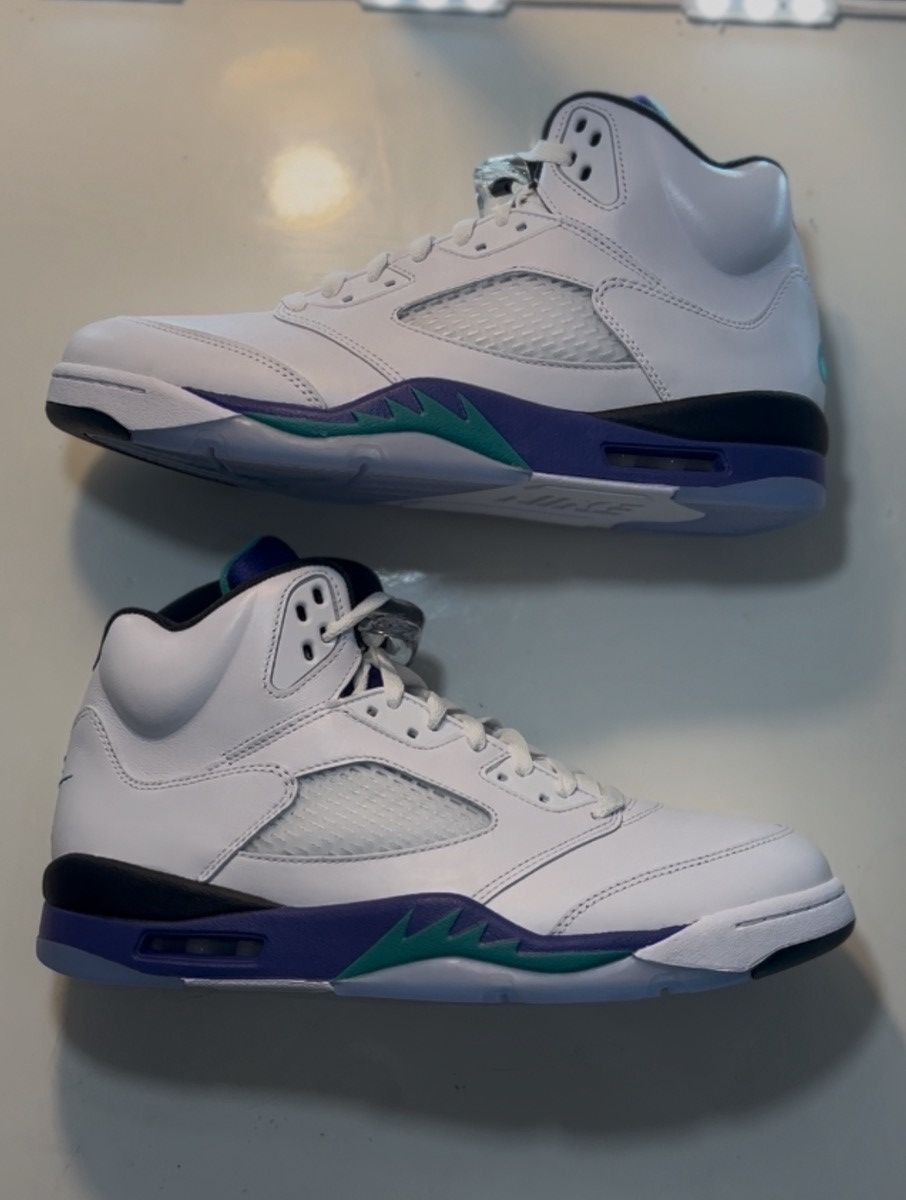Jordan Brand Grape 5's 2025 Sz 11.5 Size US 11.5 / EU 44-45 - 3 Thumbnail