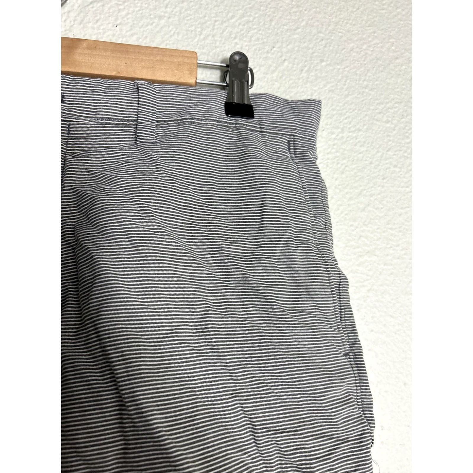 Banana Republic Banana Republic Cotton Shorts Blue White Striped 34 Men Regular 11" Chino Colorful 34x11 Size US 34 / EU 50 - 6 Thumbnail