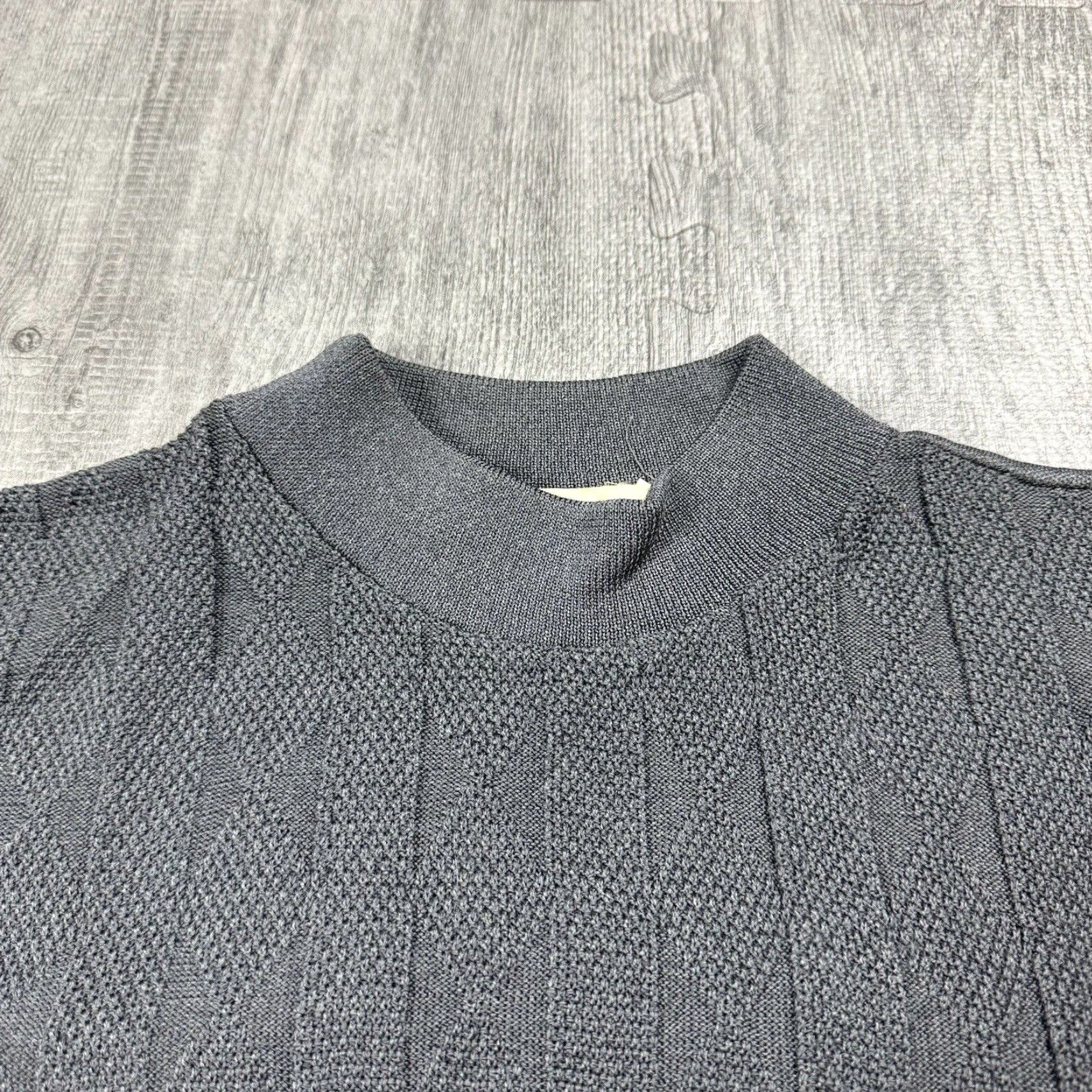 Vintage VINTAGE MR. TUCKER SHORT SLEEVE POLO SWEATER 1960s DISCO CLUBWEAR GRAY KNIT XL MENS Size US XL / EU 56 / 4 - 3 Thumbnail