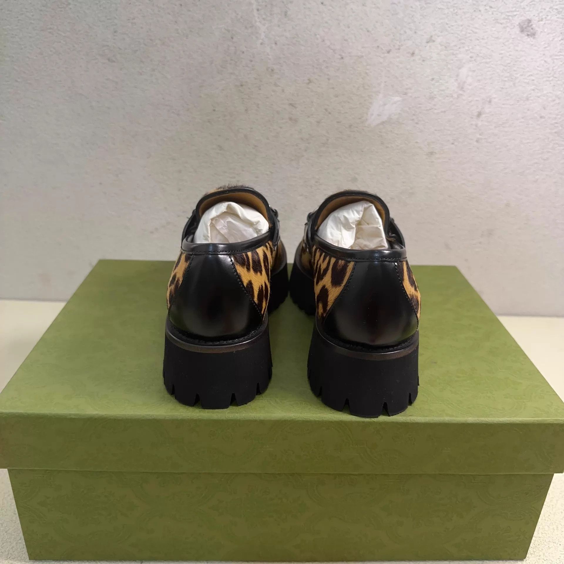 Gucci GUCCI Women's Leopard Platform Horsebit Loafer 36.5 Size US 6 / IT 36 - 3 Thumbnail