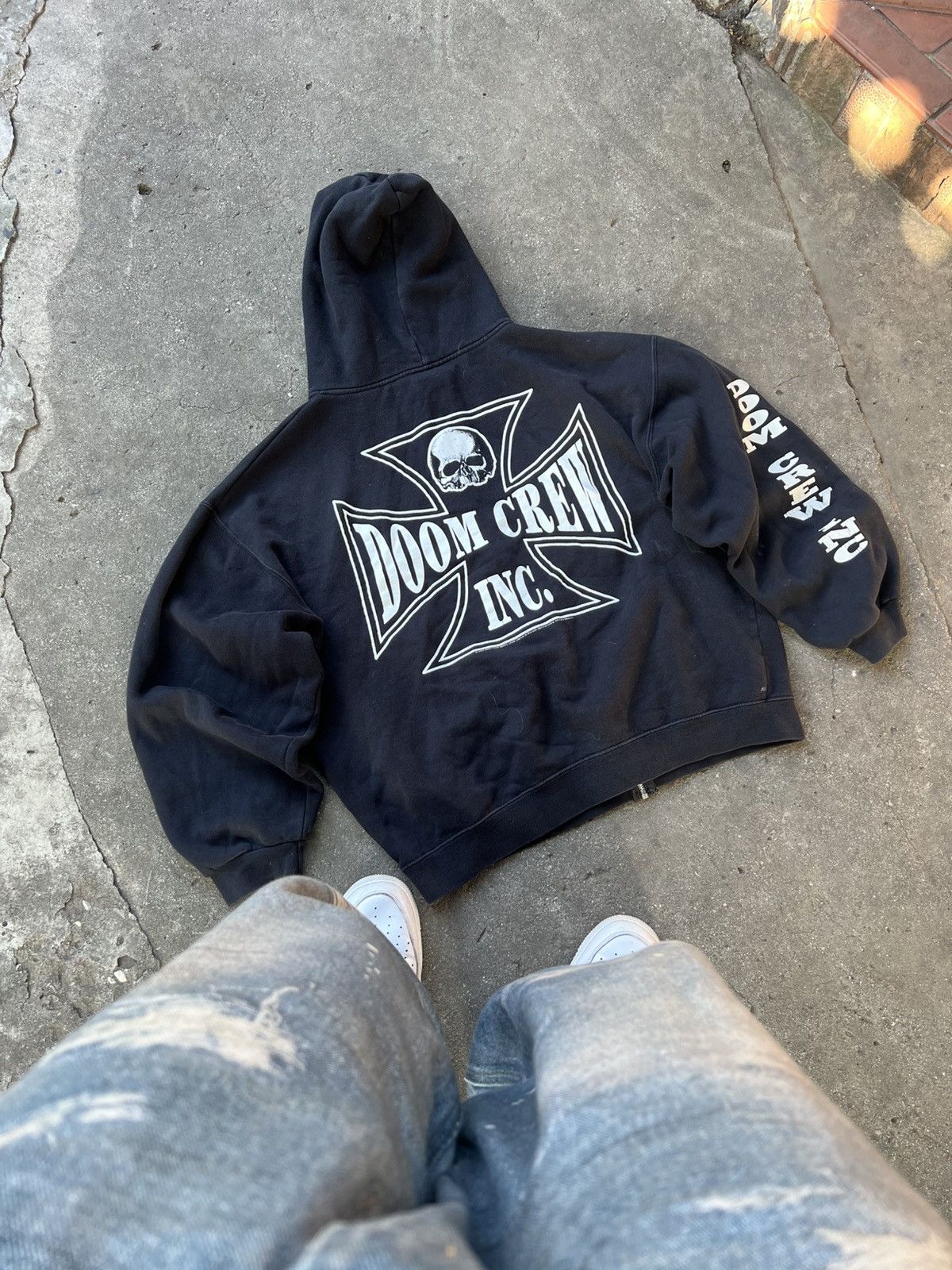 Band Tees 2005 VINTAGE BLACK LABEL SOCIETY DOOM CREW INC ZIP HOODIE Size US XL / EU 56 / 4 - 7 Thumbnail