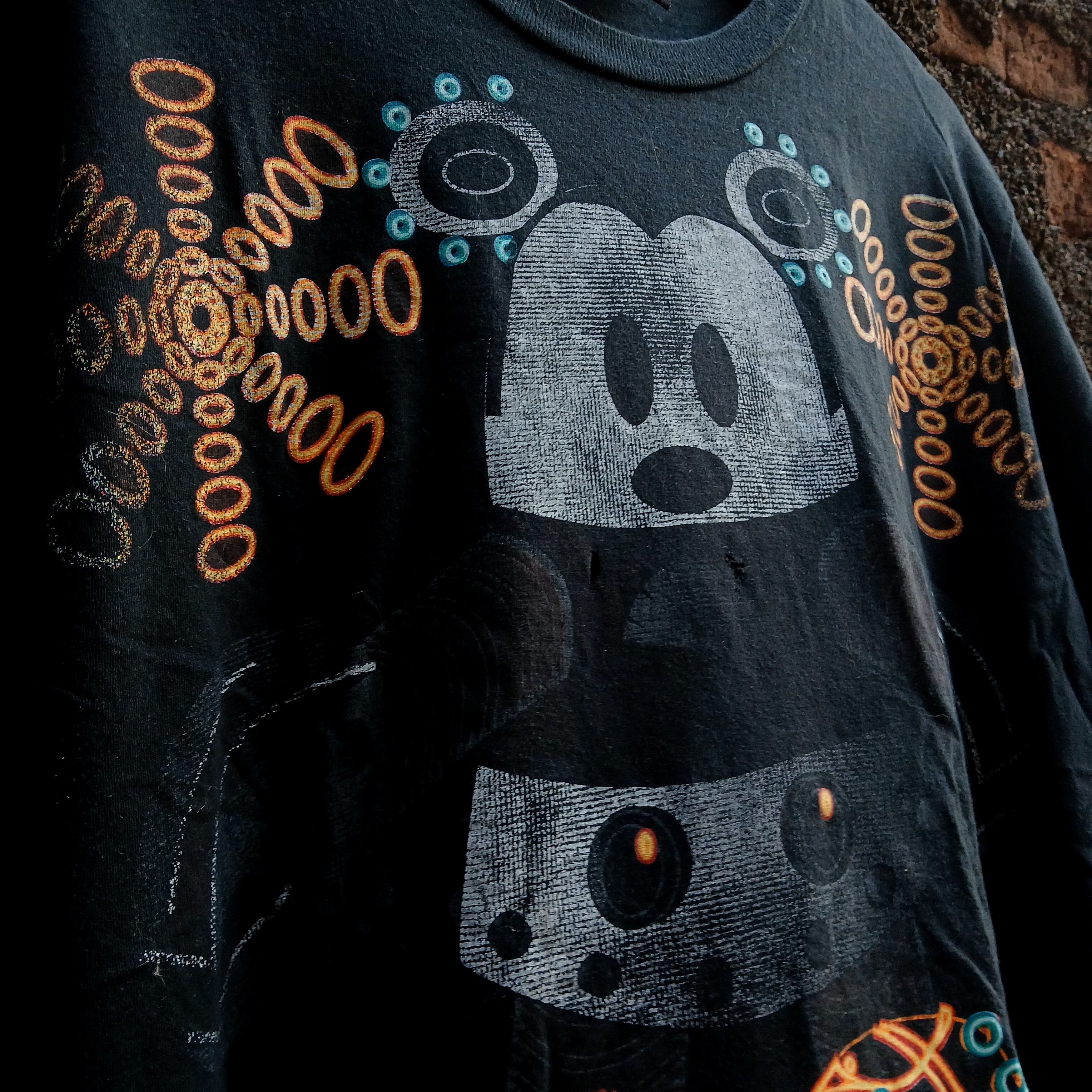 Disney 🔥Rare🔥 vintage disney mickey robot offiicial tee Size US L / EU 52-54 / 3 - 3 Thumbnail