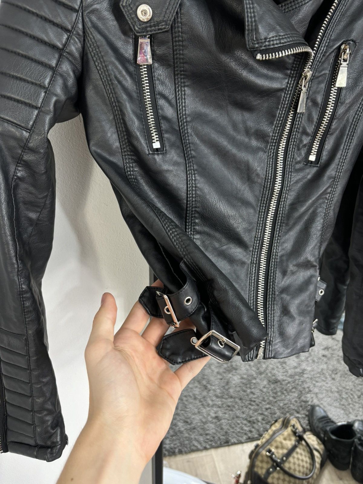 Japanese Brand × Vintage 2000s Japan Cropped Washed Leather Bomber Jacket Avant Garde Size US S / EU 44-46 / 1 - 8 Thumbnail