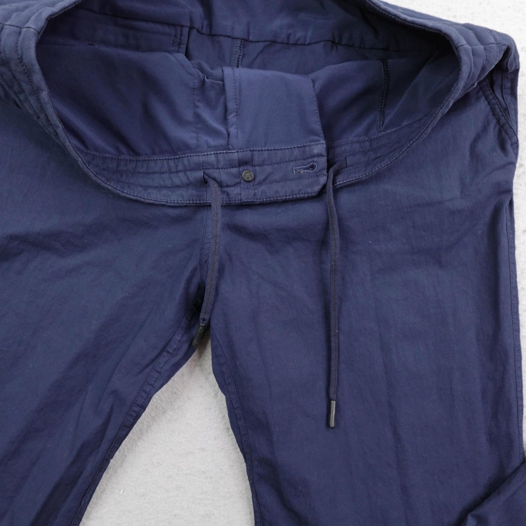 Lululemon **Lululemon Mens 32 Navy Blue Performance Chino Pants** User: Lululemon Mens 32 Navy Blue Performance Chino Pants Size US 32 / EU 48 - 4 Thumbnail
