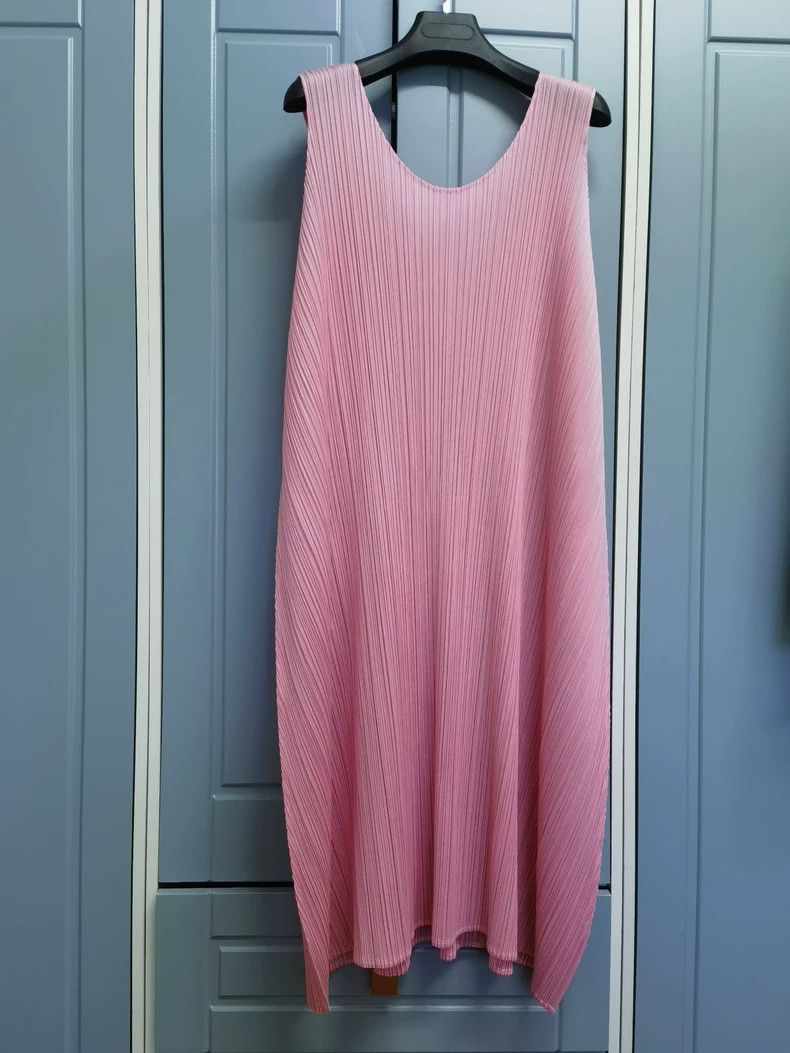 Issey Miyake Issey Miyake size:2 Pink pleated dress Size M / US 6-8 / IT 42-44 - 5 Thumbnail