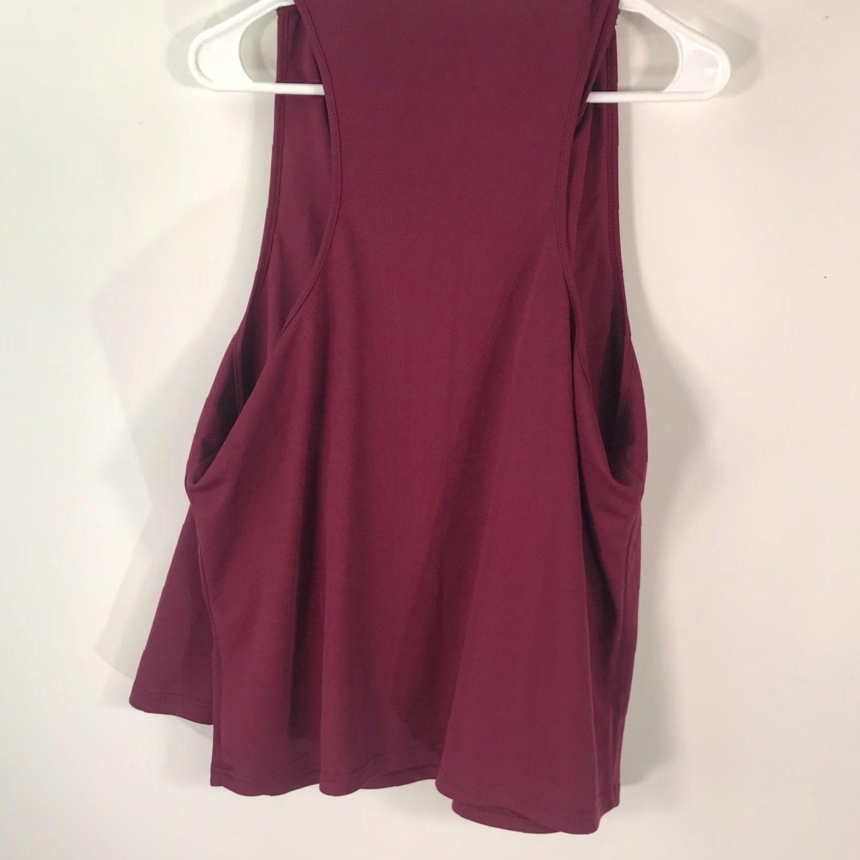 Vintage Womens Tank Maroon XL I Am A St Jude Hero Find The Hero In You Graphic Shirt? Size XL / US 12-14 / IT 48-50 - 2 Thumbnail