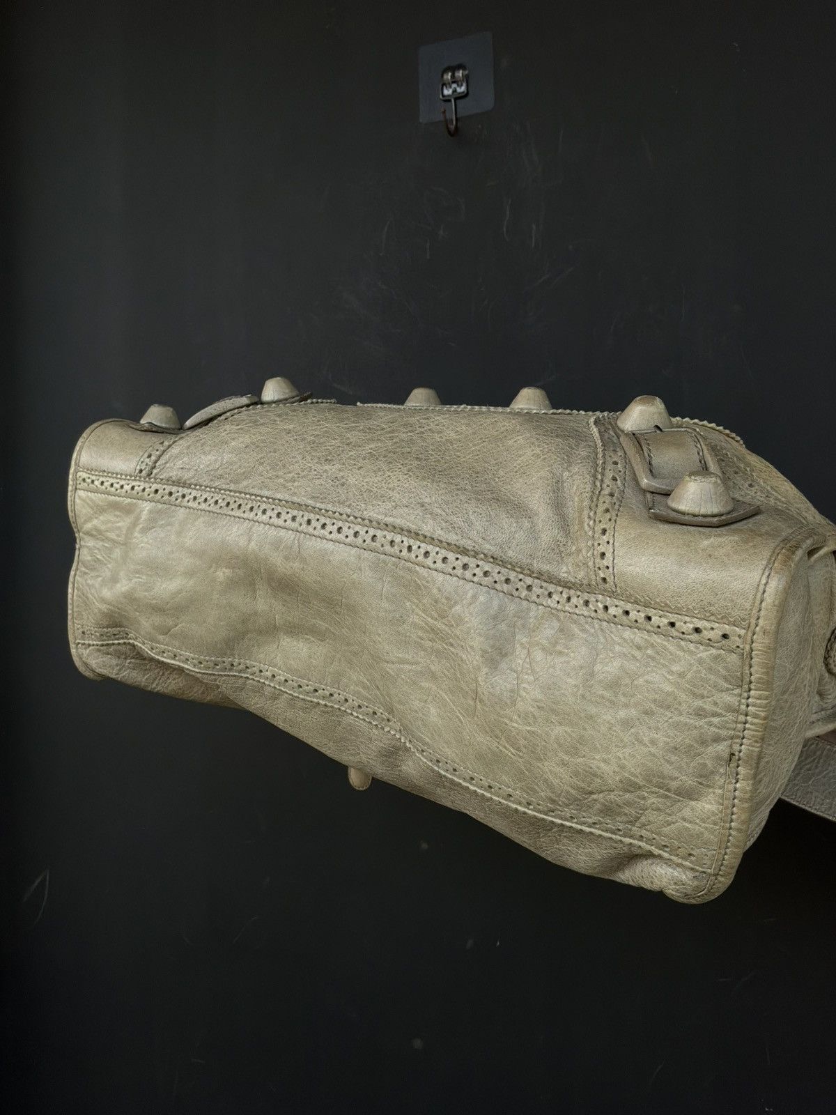 Balenciaga Balenciaga - Classic City - Giant Studs - Beige Lambskin Size ONE SIZE - 17 Thumbnail
