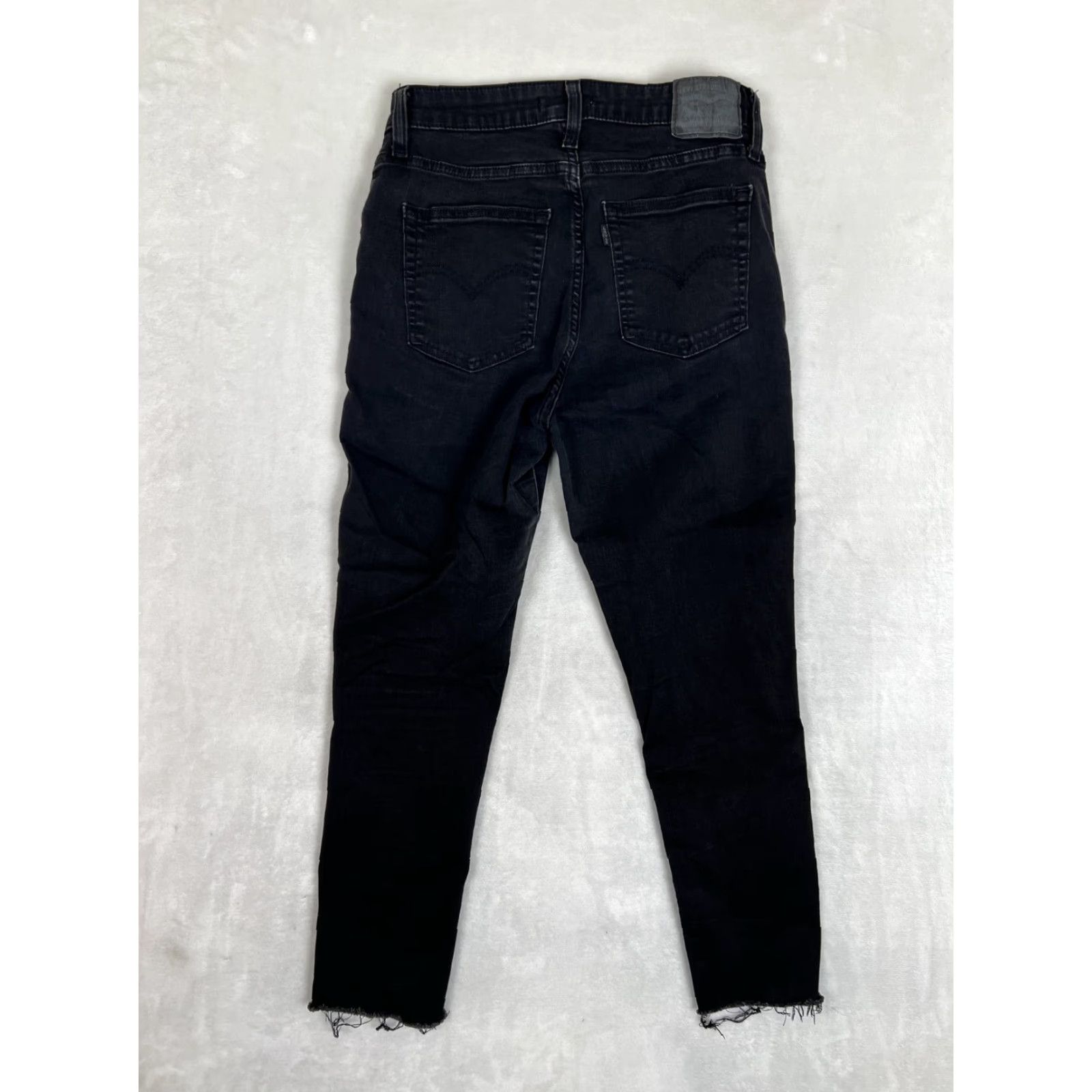 Levi's VINTAGE? No. Levi's 721 High Rise Skinny Jeans Womens 30 Black Denim Stretch Cropped Size 30" / US 8 / IT 44 - 7 Thumbnail